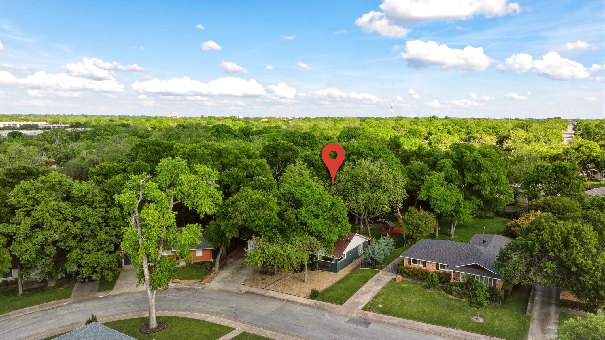 2320 Chart Drive Dallas TX 75228