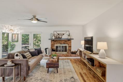 2320 Chart Drive Dallas TX 75228