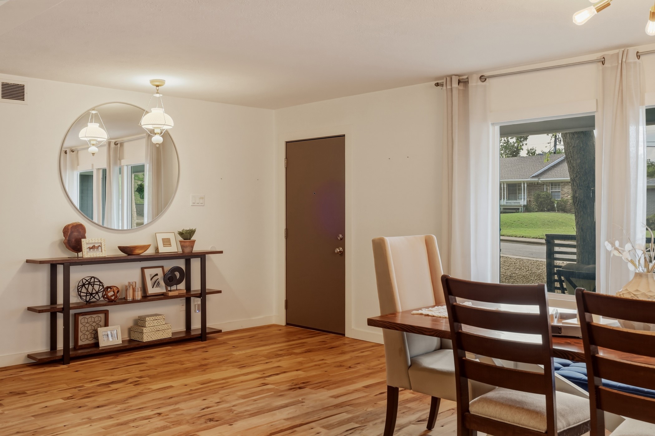 2320 Chart Drive Dallas TX 75228