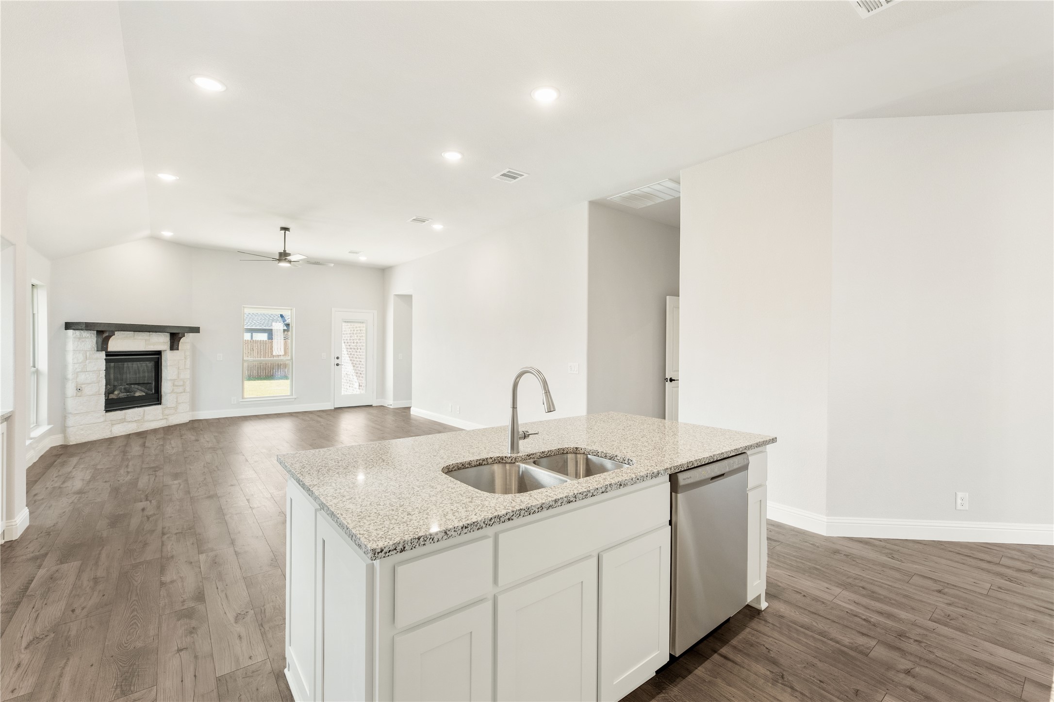 404 Atlas Cedar Drive Glenn Heights TX 75154