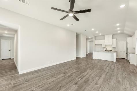 404 Atlas Cedar Drive Glenn Heights TX 75154