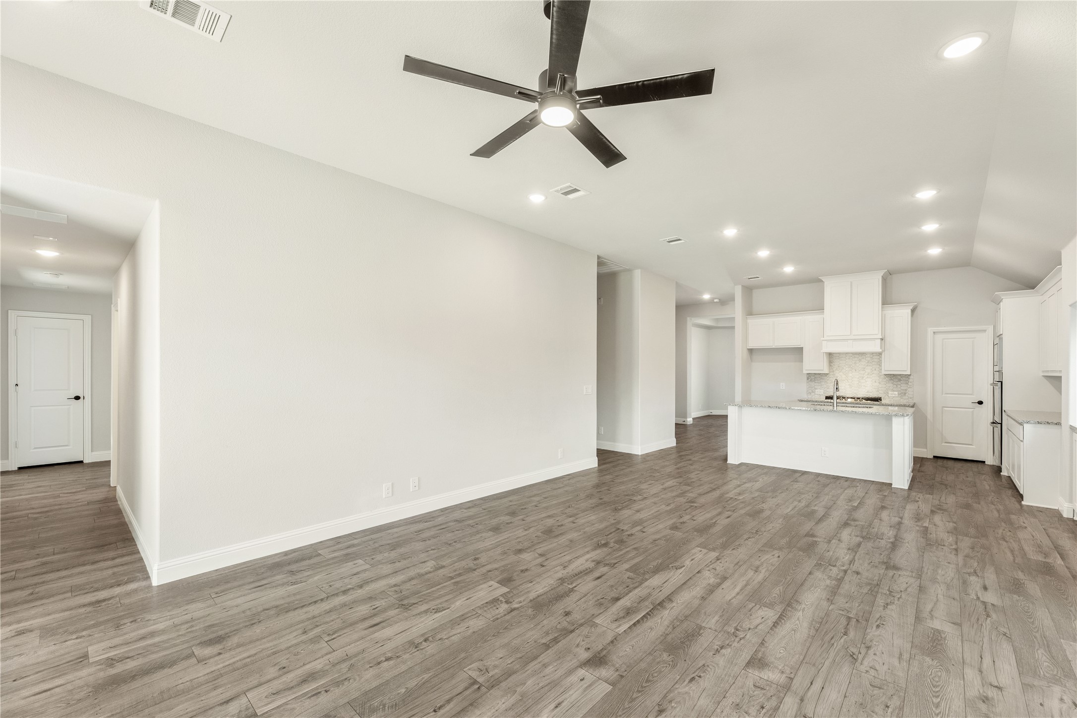 404 Atlas Cedar Drive Glenn Heights TX 75154