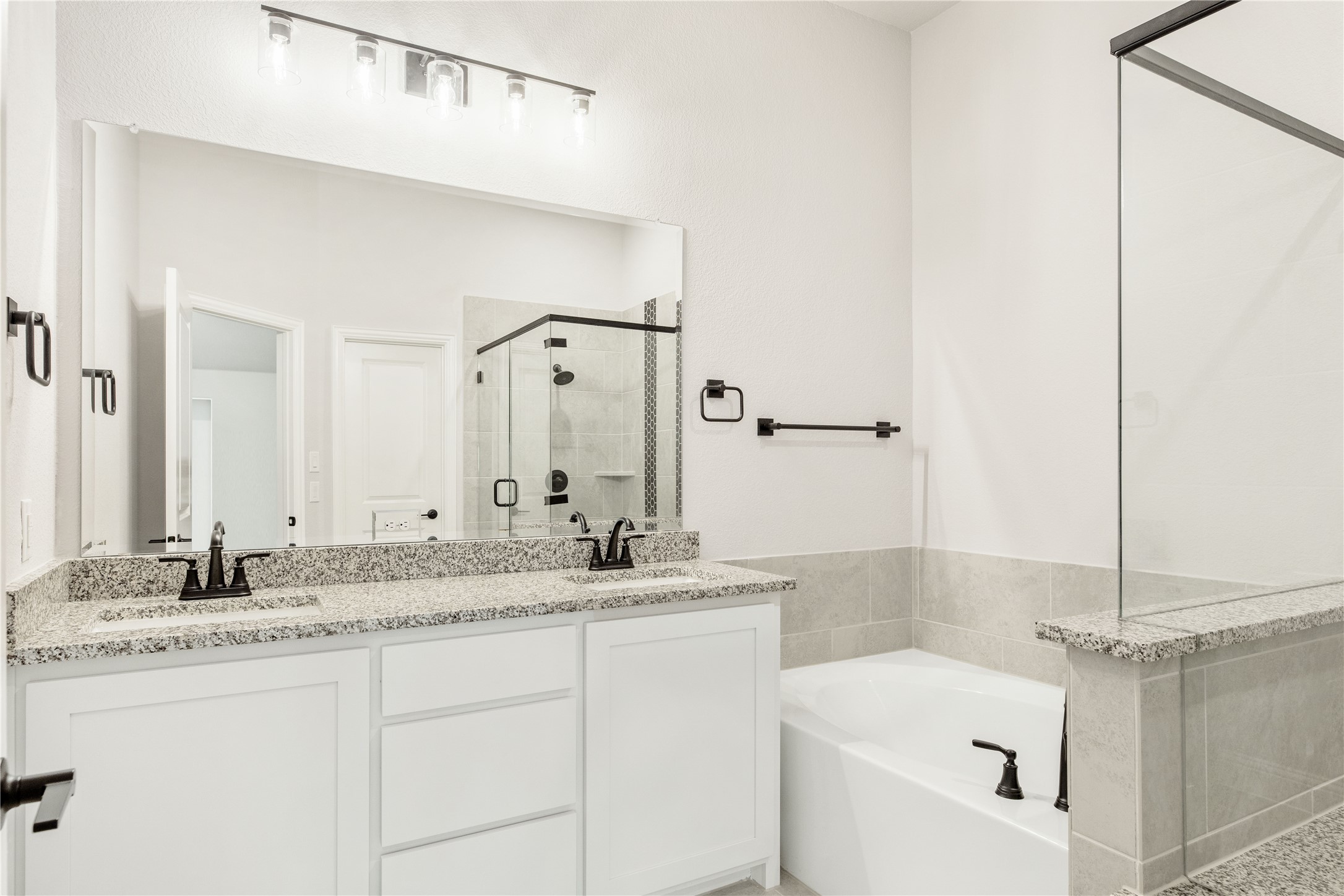 404 Atlas Cedar Drive Glenn Heights TX 75154