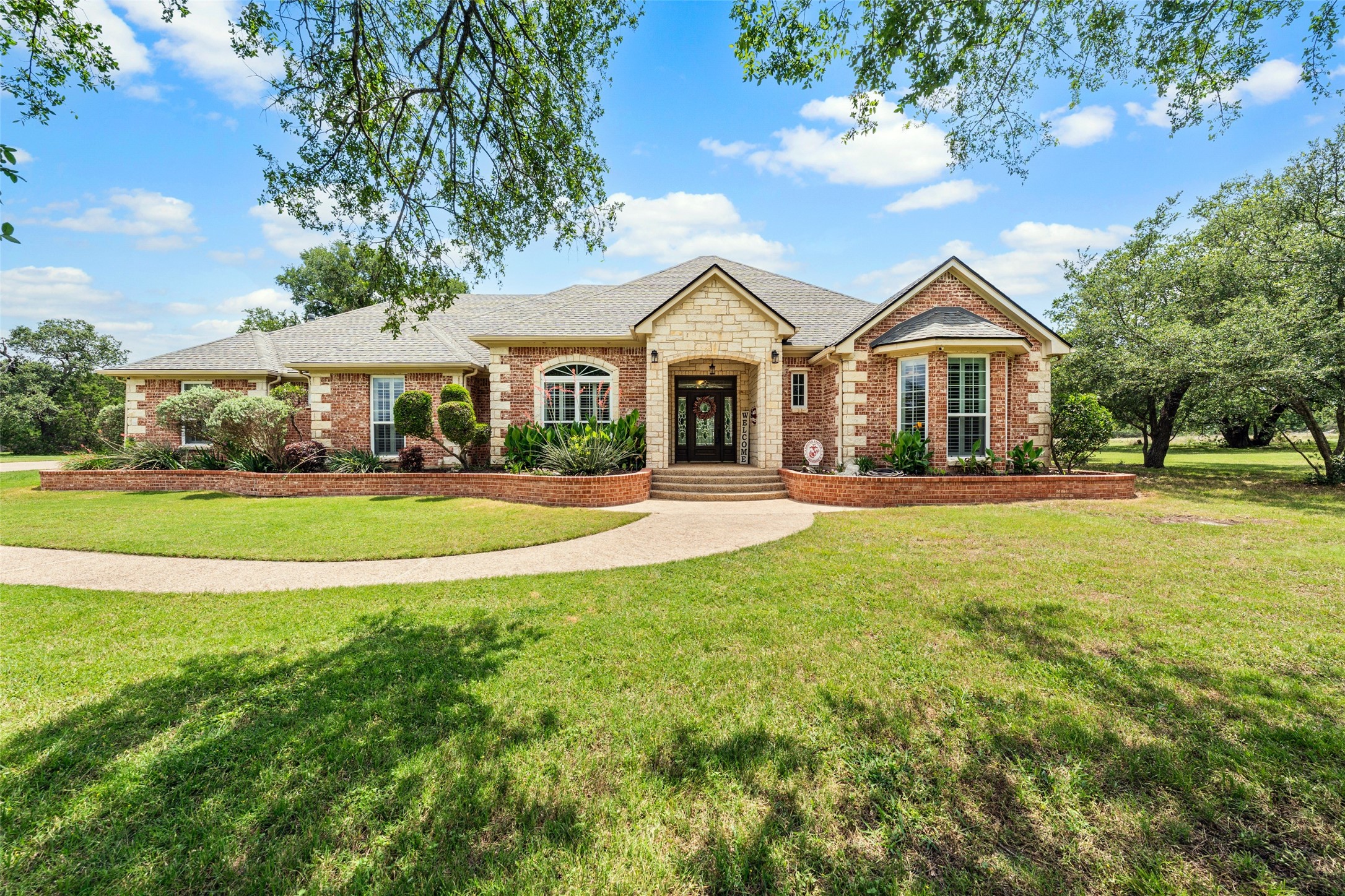175 Winding Trail Crawford TX 76638