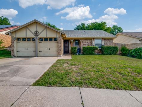 5821 Fender Court Watauga TX 76148