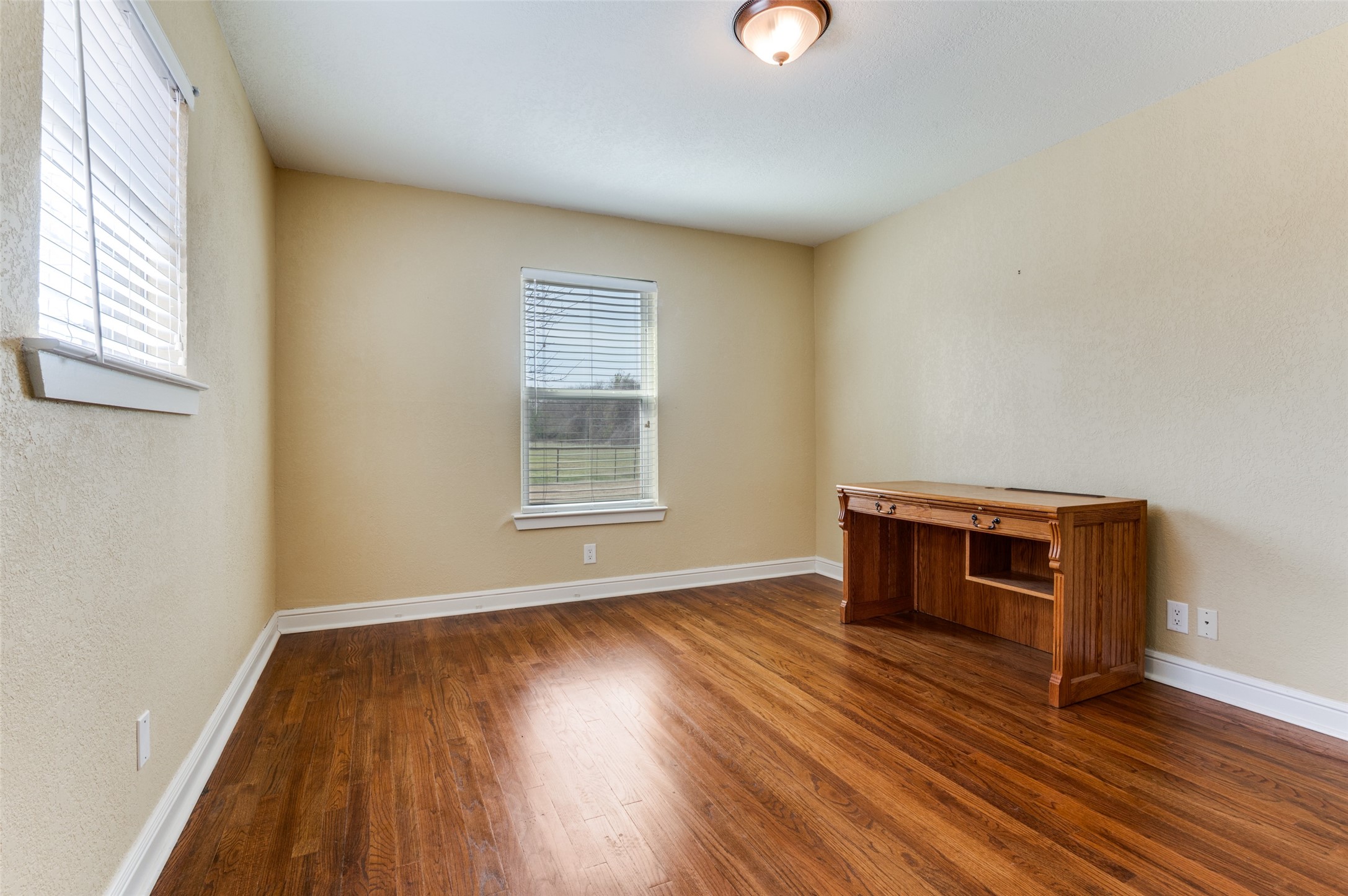 1003 Ovilla Road Red Oak TX 75154
