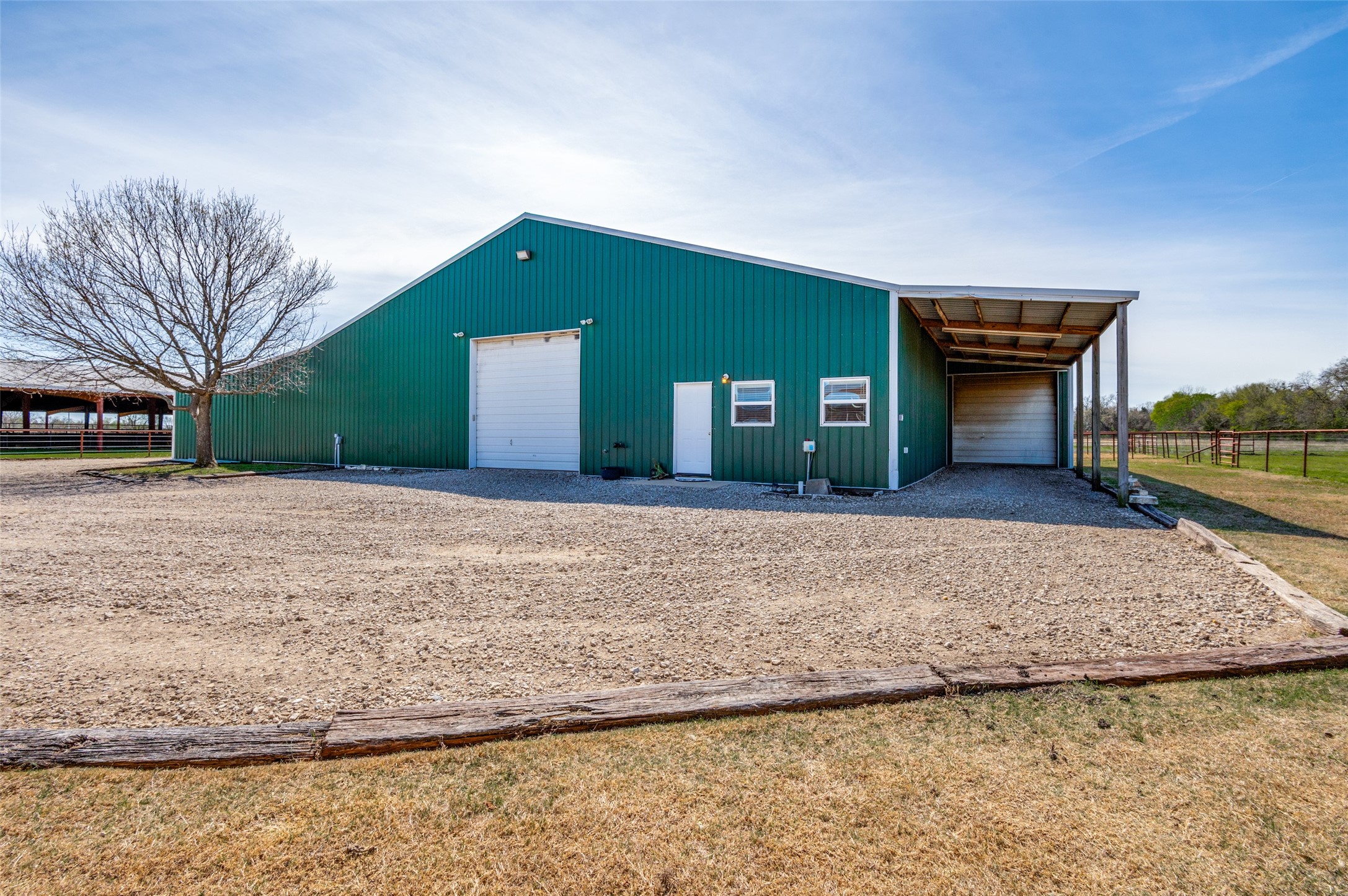 1003 Ovilla Road Red Oak TX 75154