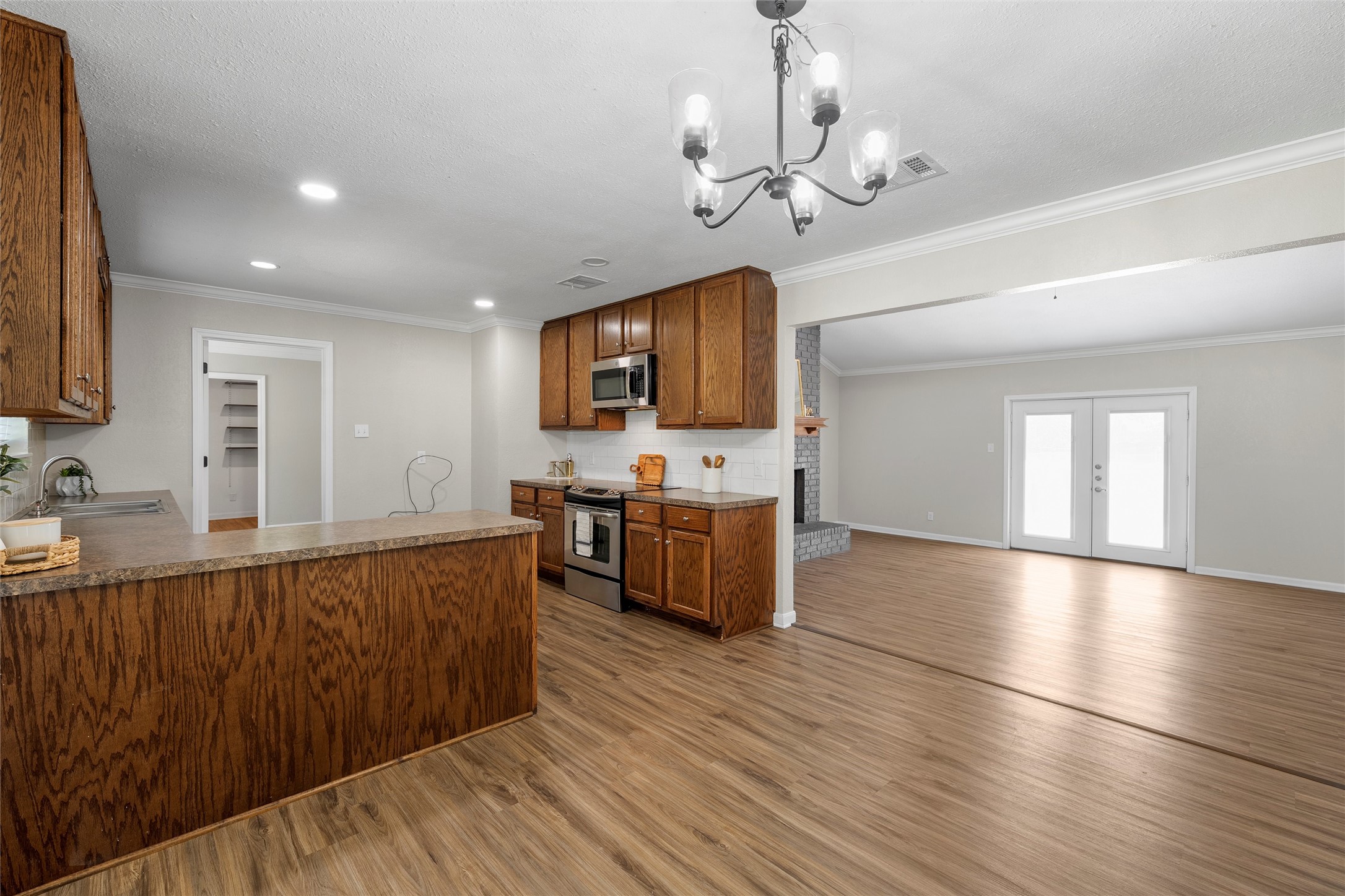 154 Longhorn Parkway Axtell TX 76624