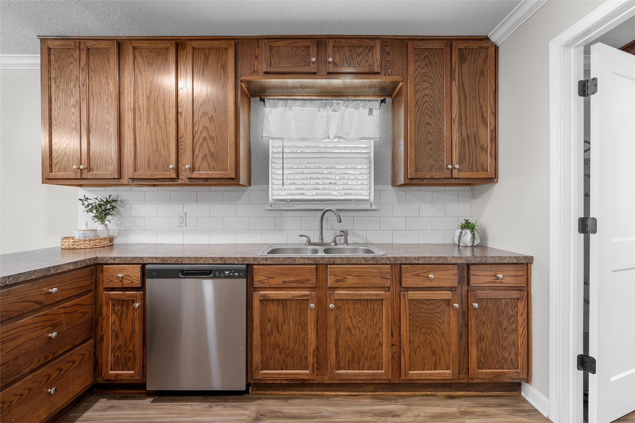 154 Longhorn Parkway Axtell TX 76624