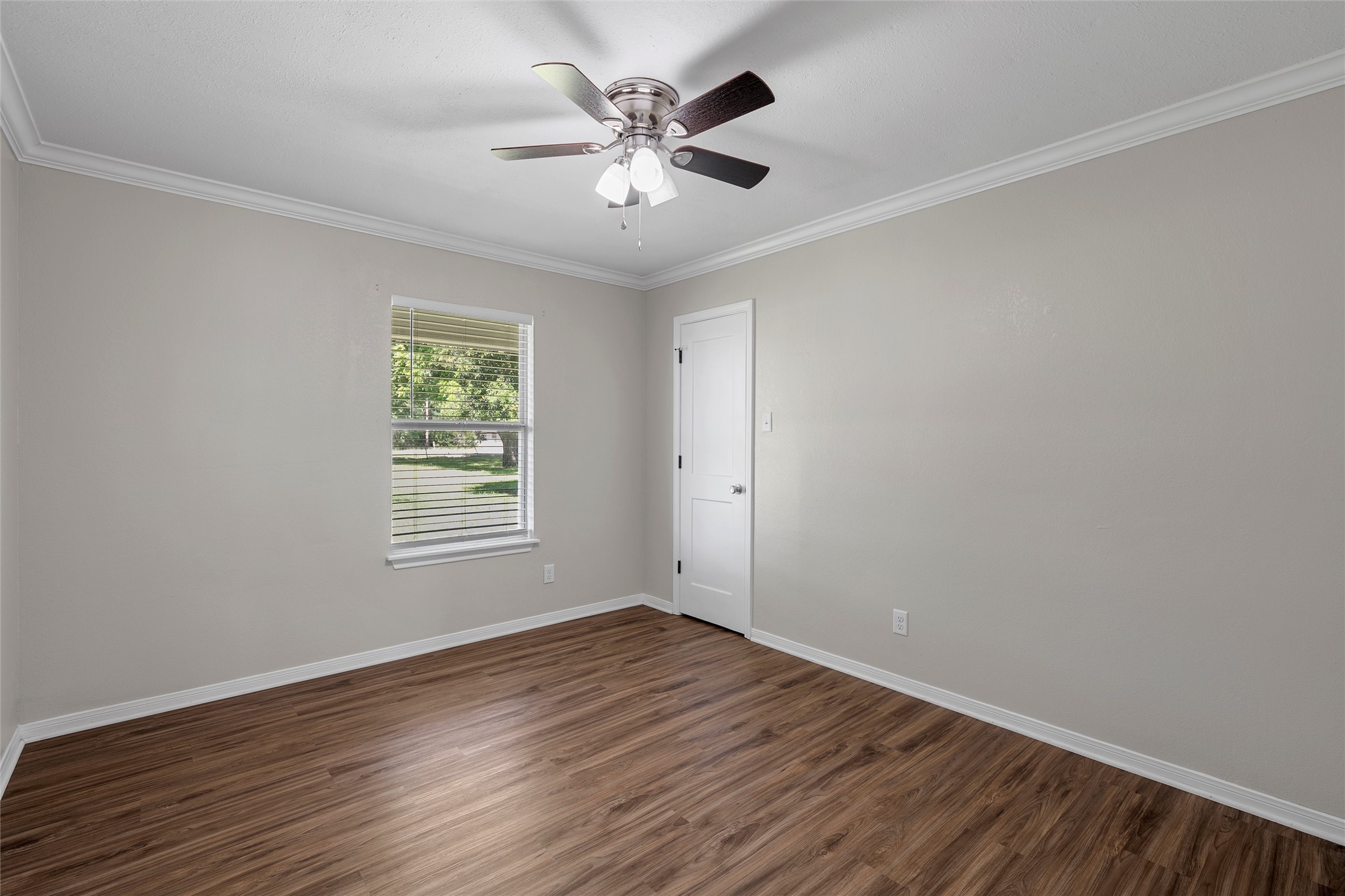 154 Longhorn Parkway Axtell TX 76624