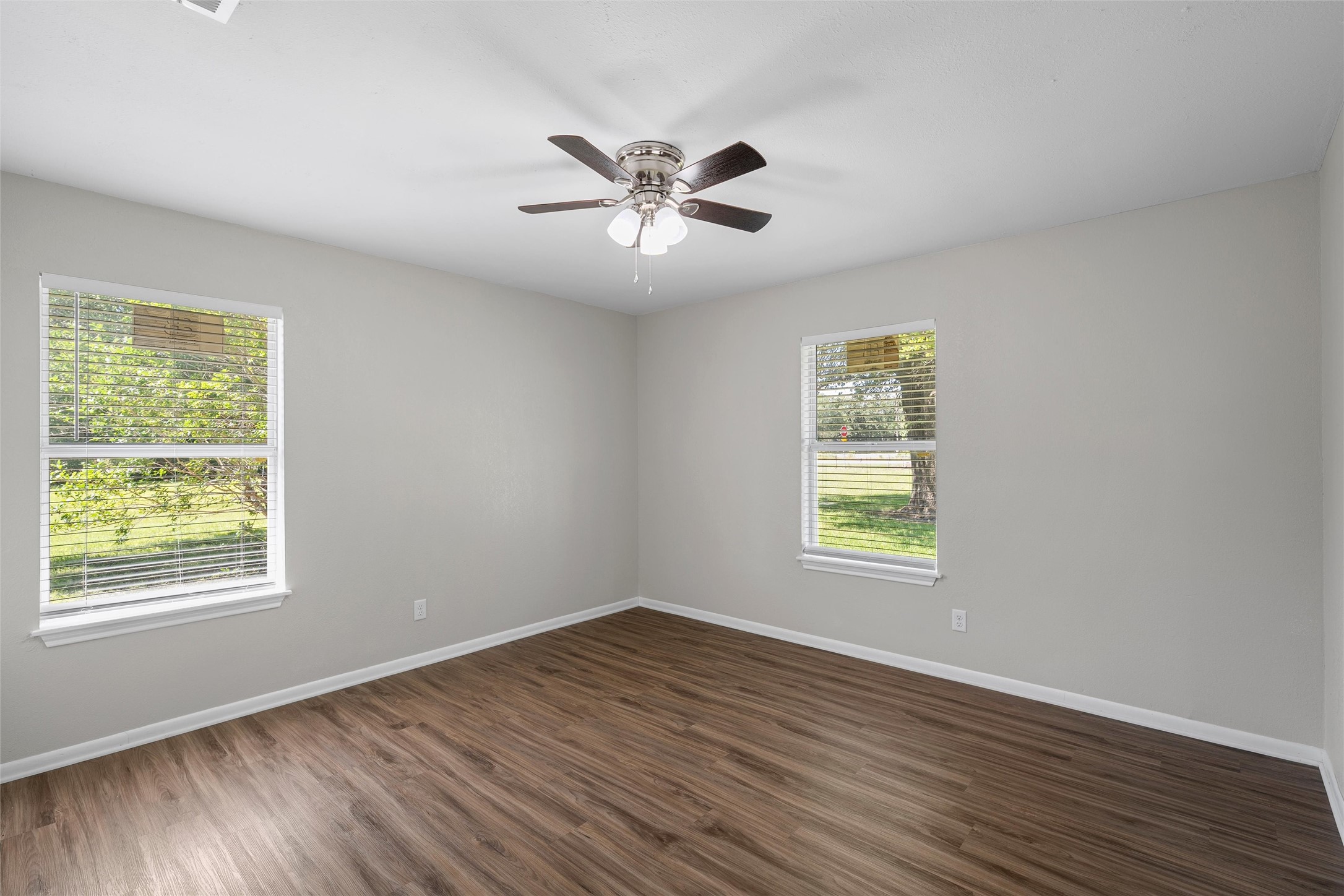 154 Longhorn Parkway Axtell TX 76624