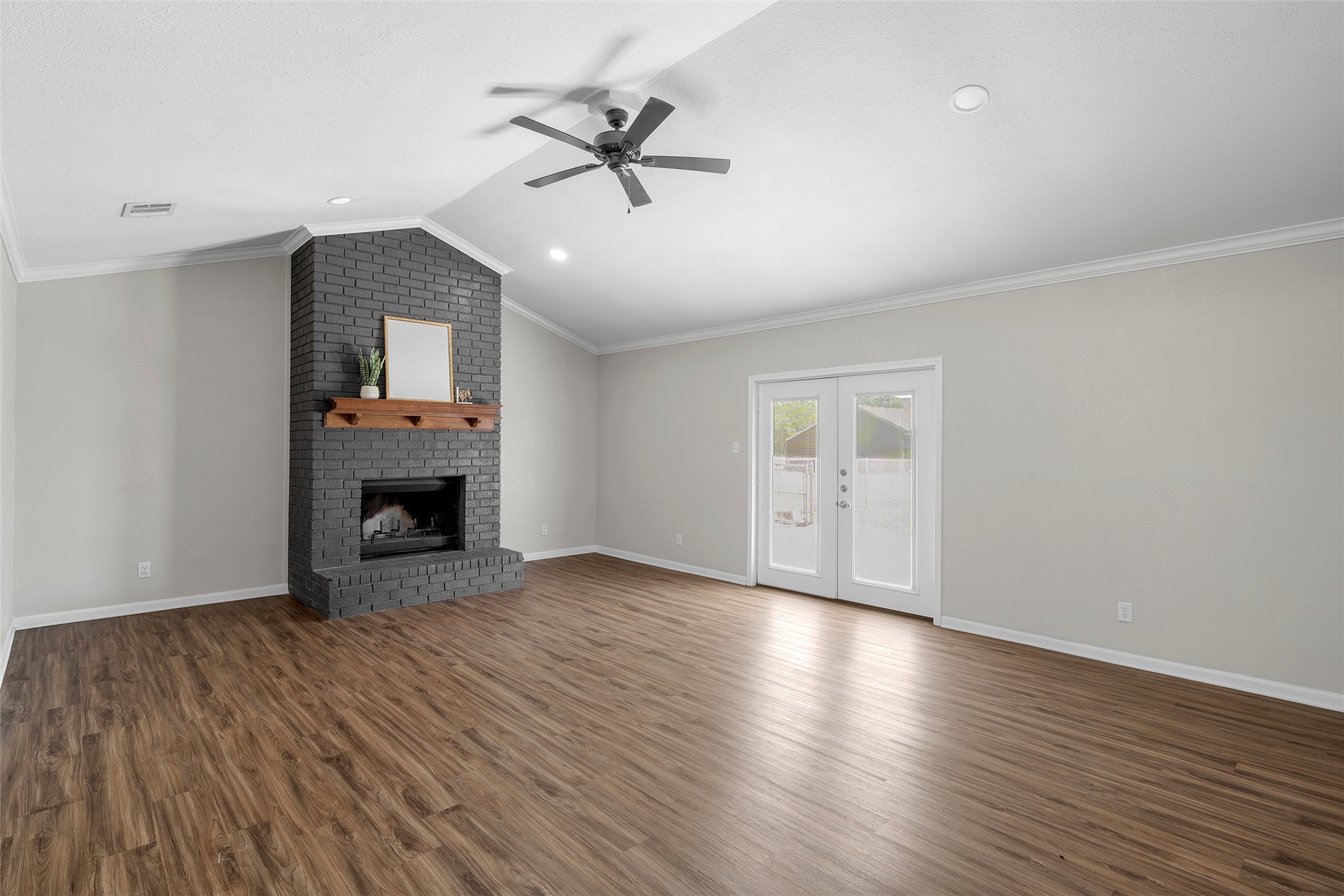 154 Longhorn Parkway Axtell TX 76624