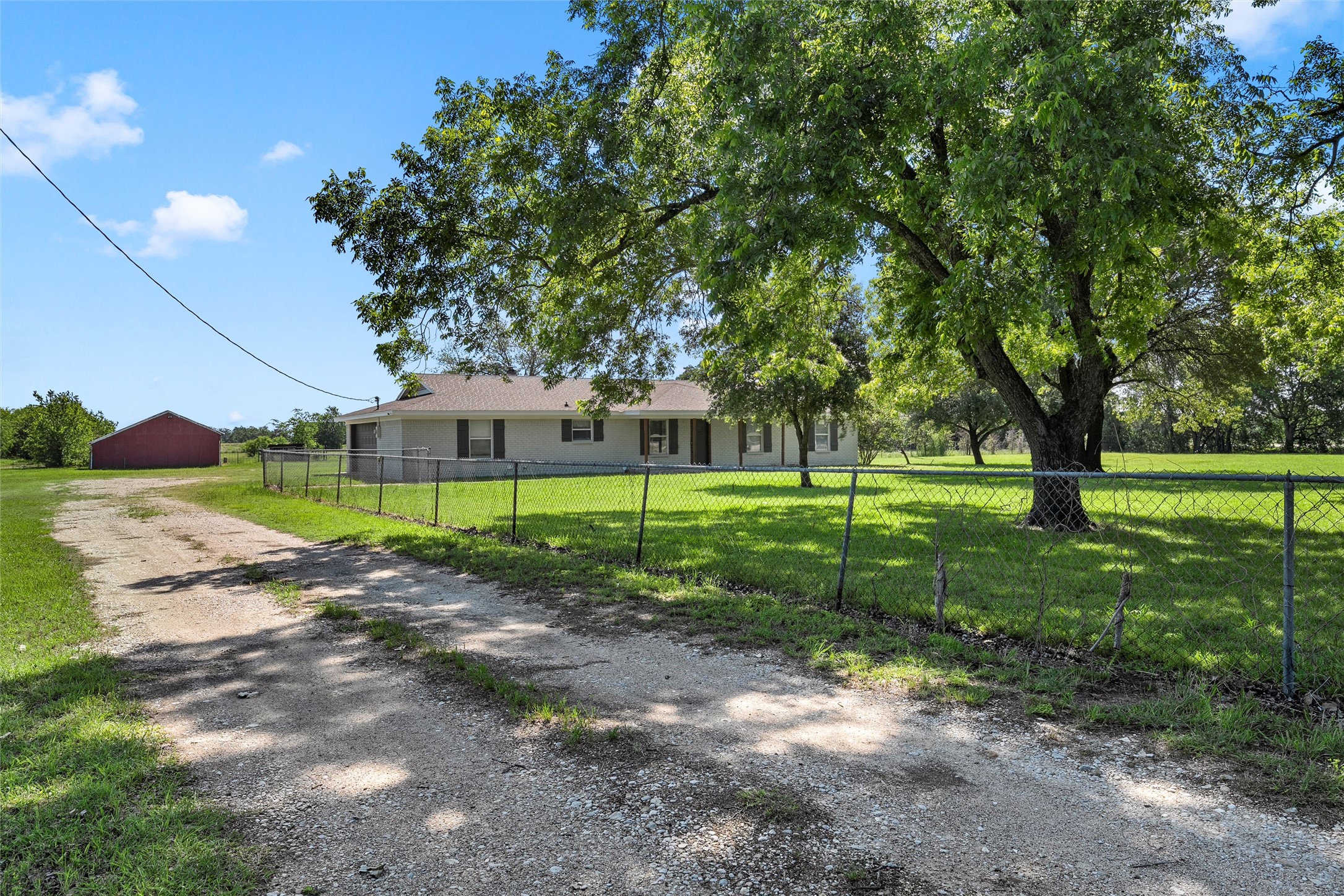 154 Longhorn Parkway Axtell TX 76624