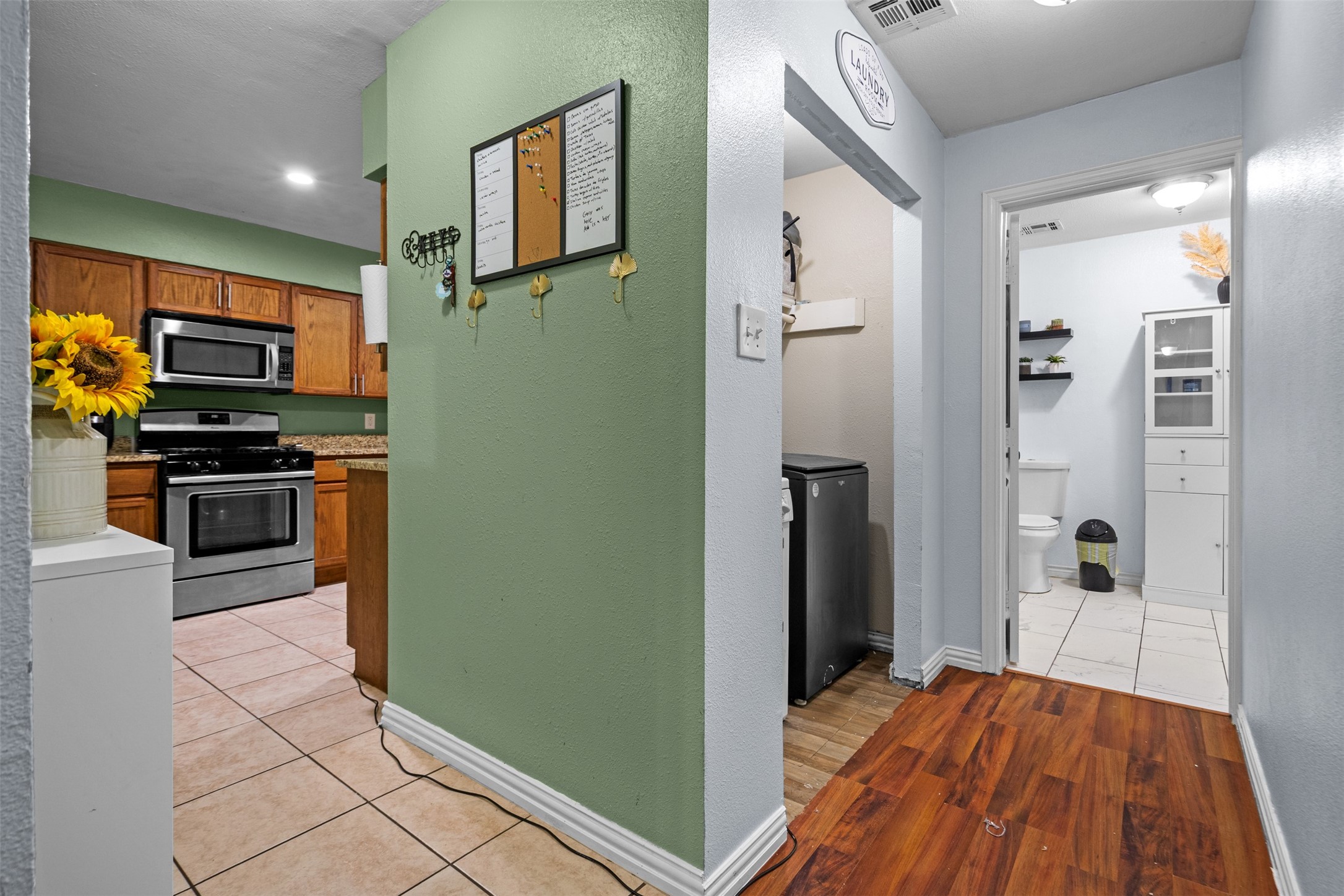 2539 Sharon Street Dallas TX 75211