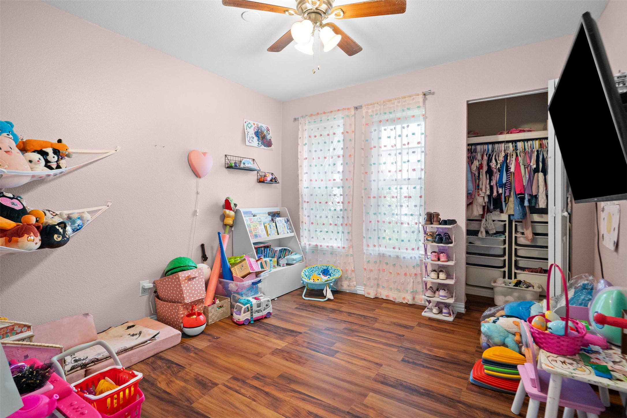 2539 Sharon Street Dallas TX 75211