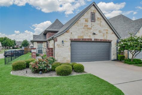 718 N Avalon Court Granbury TX 76048