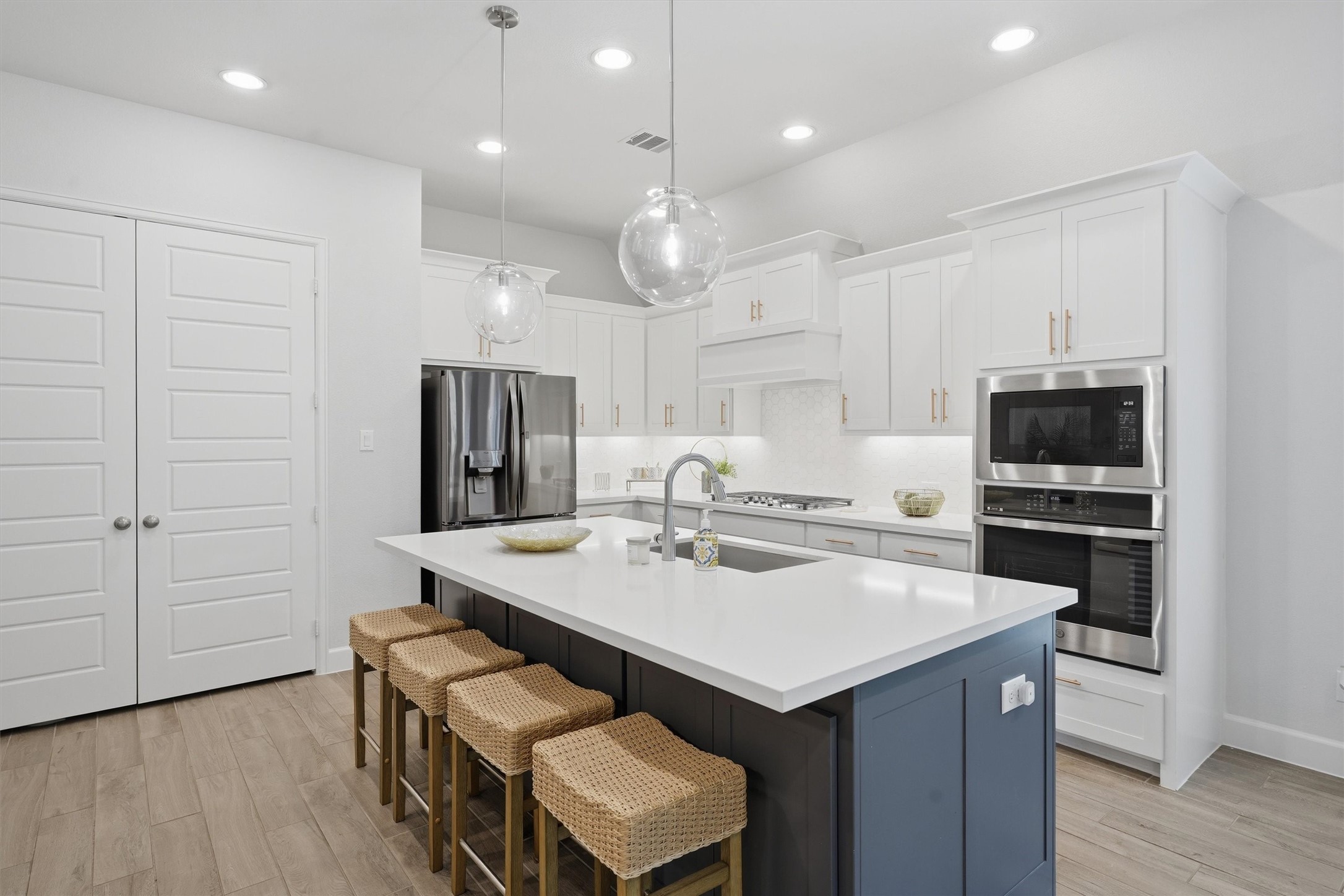 176 Buffalo Boulevard Rhome TX 76078