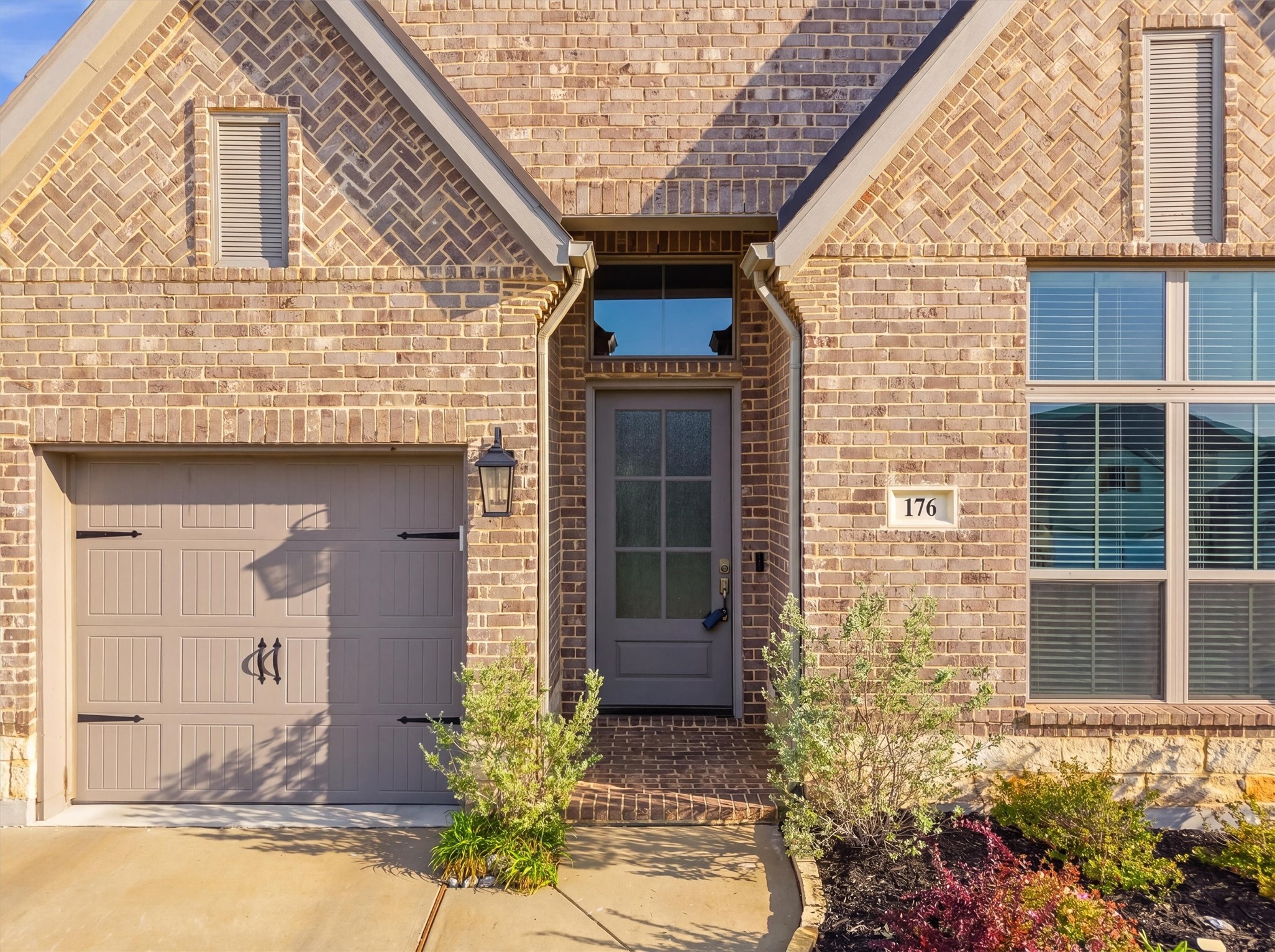 176 Buffalo Boulevard Rhome TX 76078