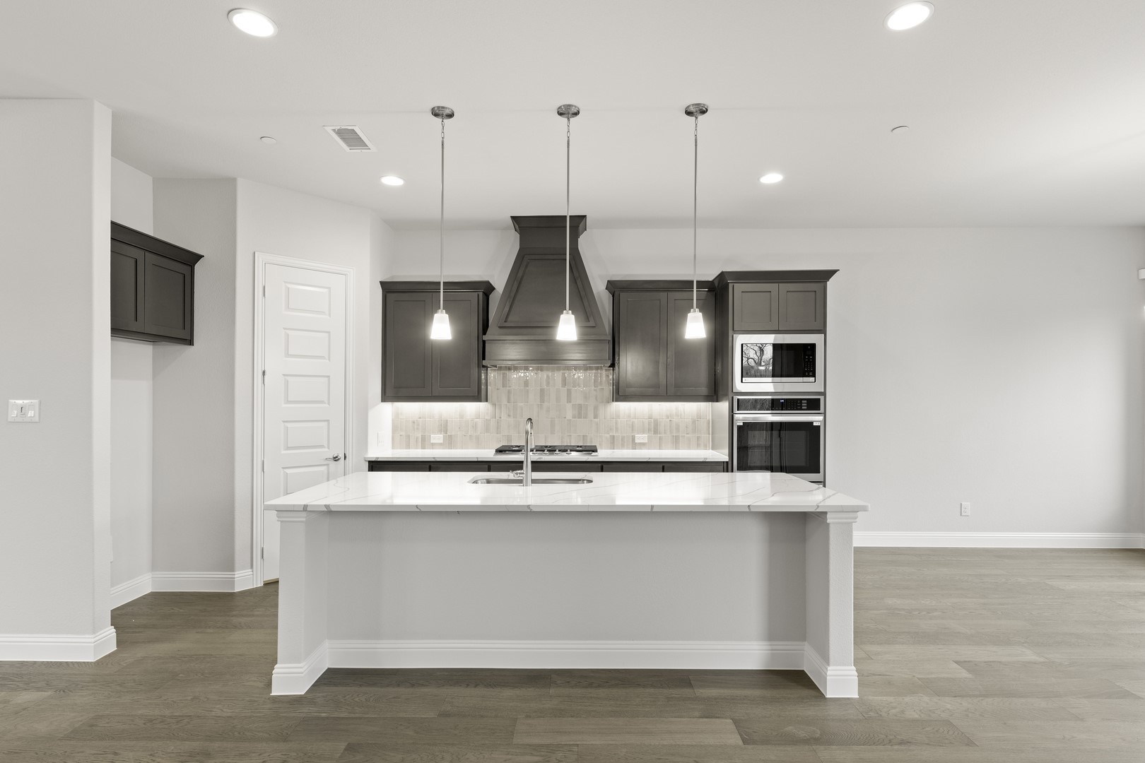 721 Phoenix Lane Mckinney TX 75072