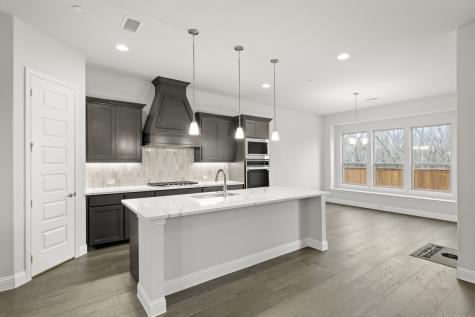 721 Phoenix Lane Mckinney TX 75072