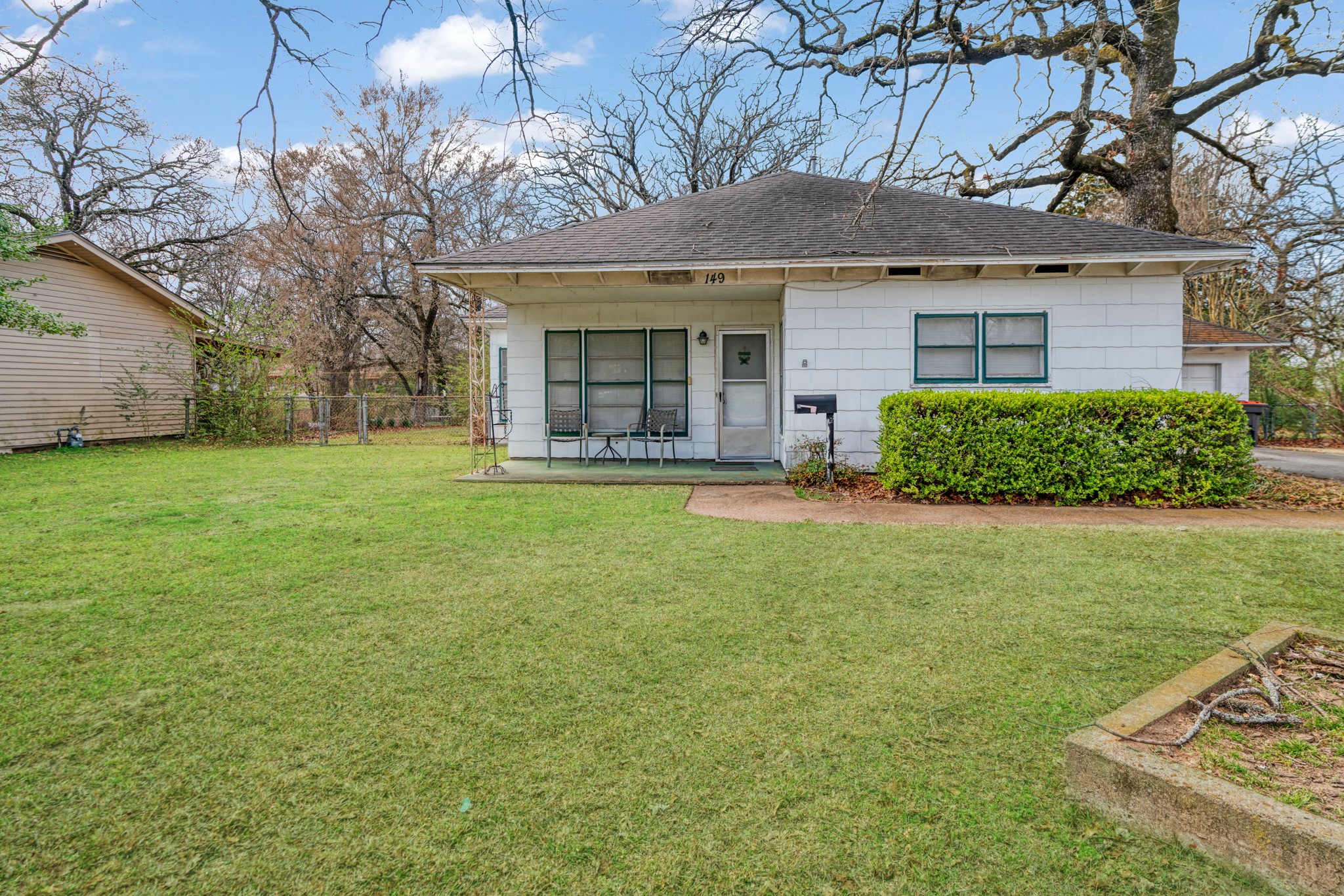 149 30th Street NW Paris TX 75460