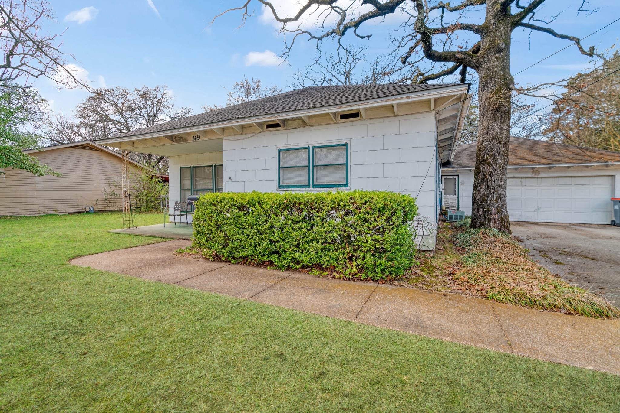 149 30th Street NW Paris TX 75460