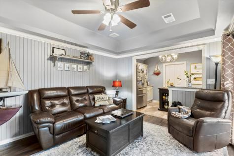 1432 Sylvan Avenue Dallas TX 75208