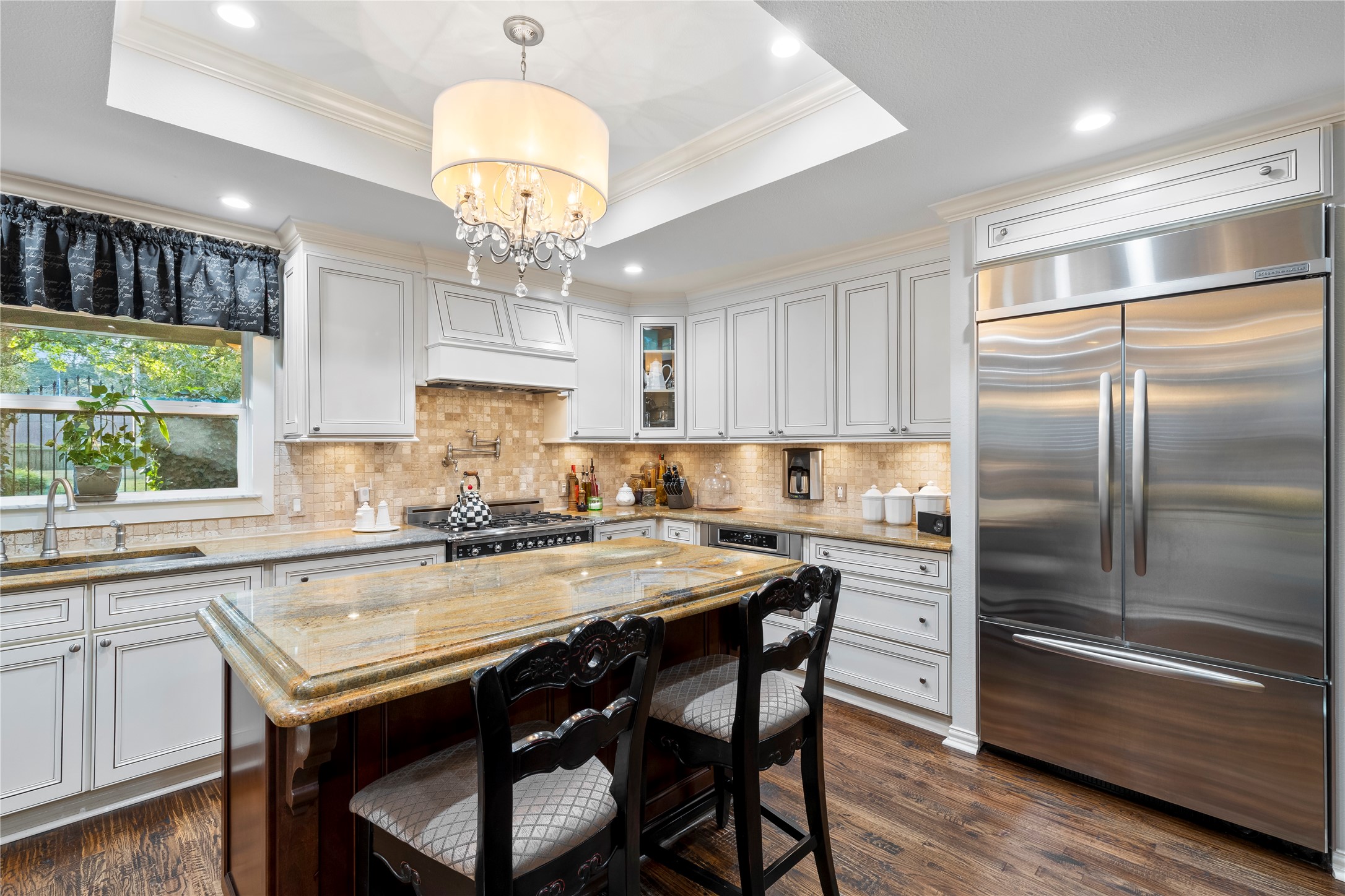 1432 Sylvan Avenue Dallas TX 75208