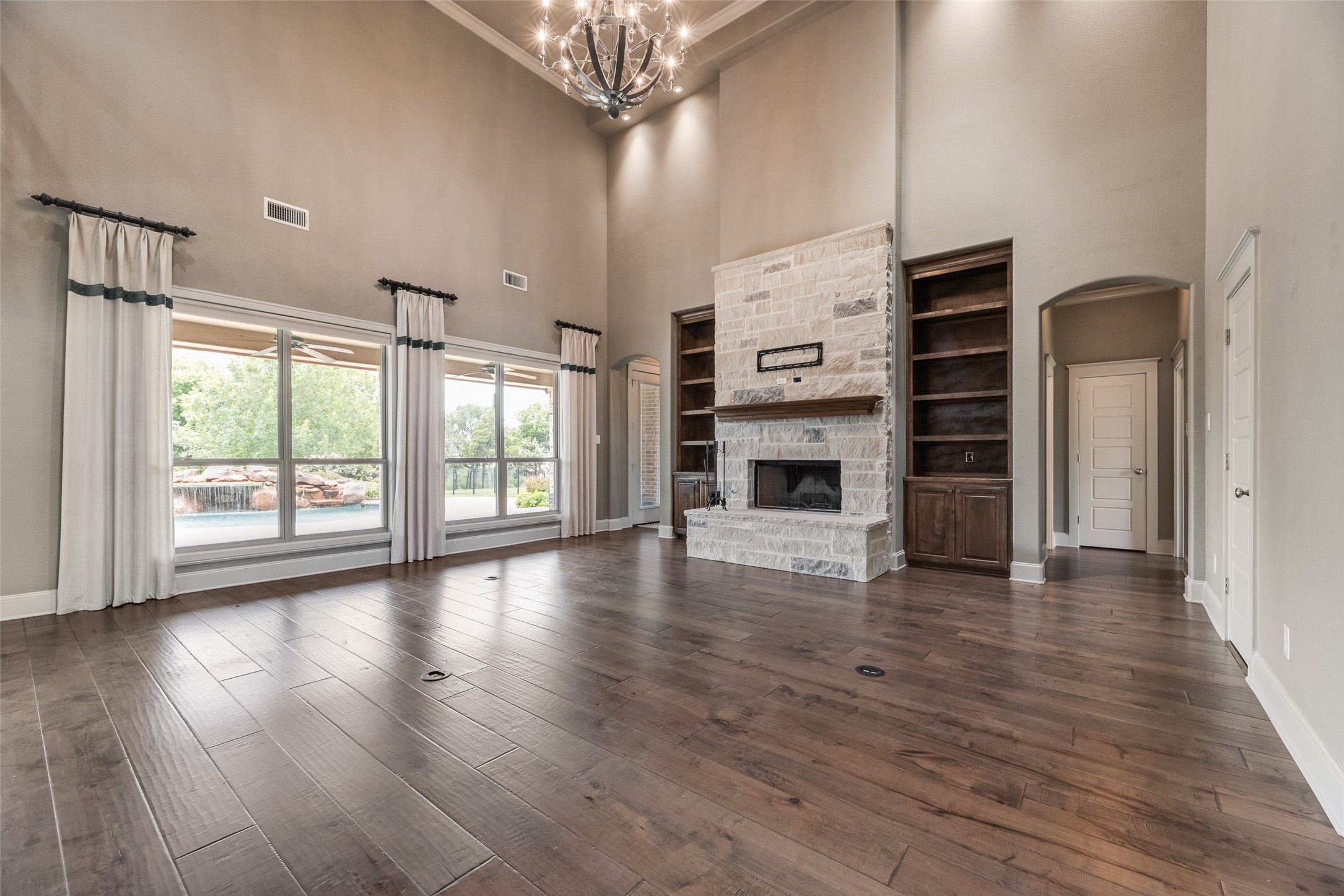 140 Sullivan Way Waxahachie TX 75167
