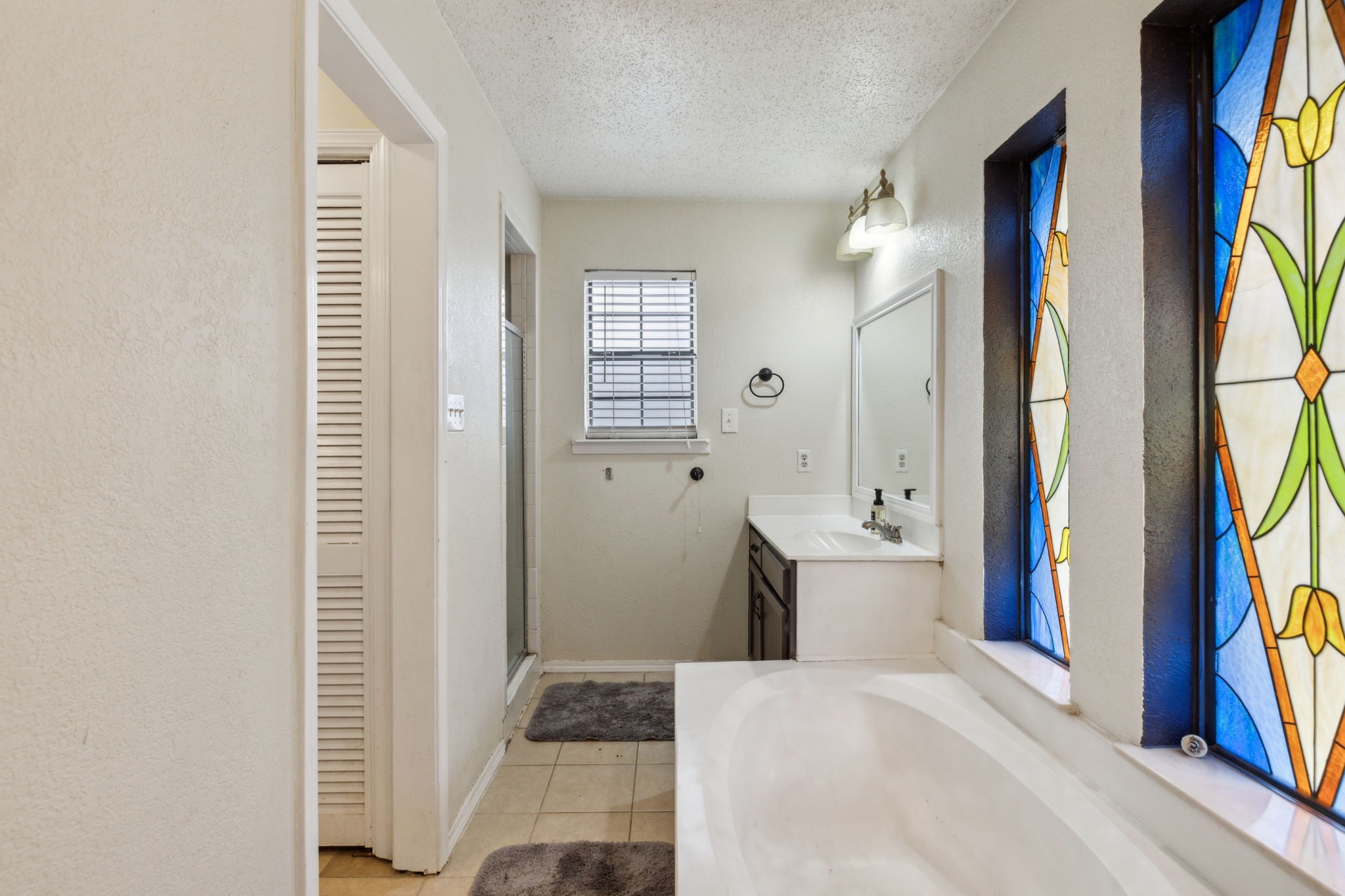 5205 Parliament Drive Arlington TX 76017