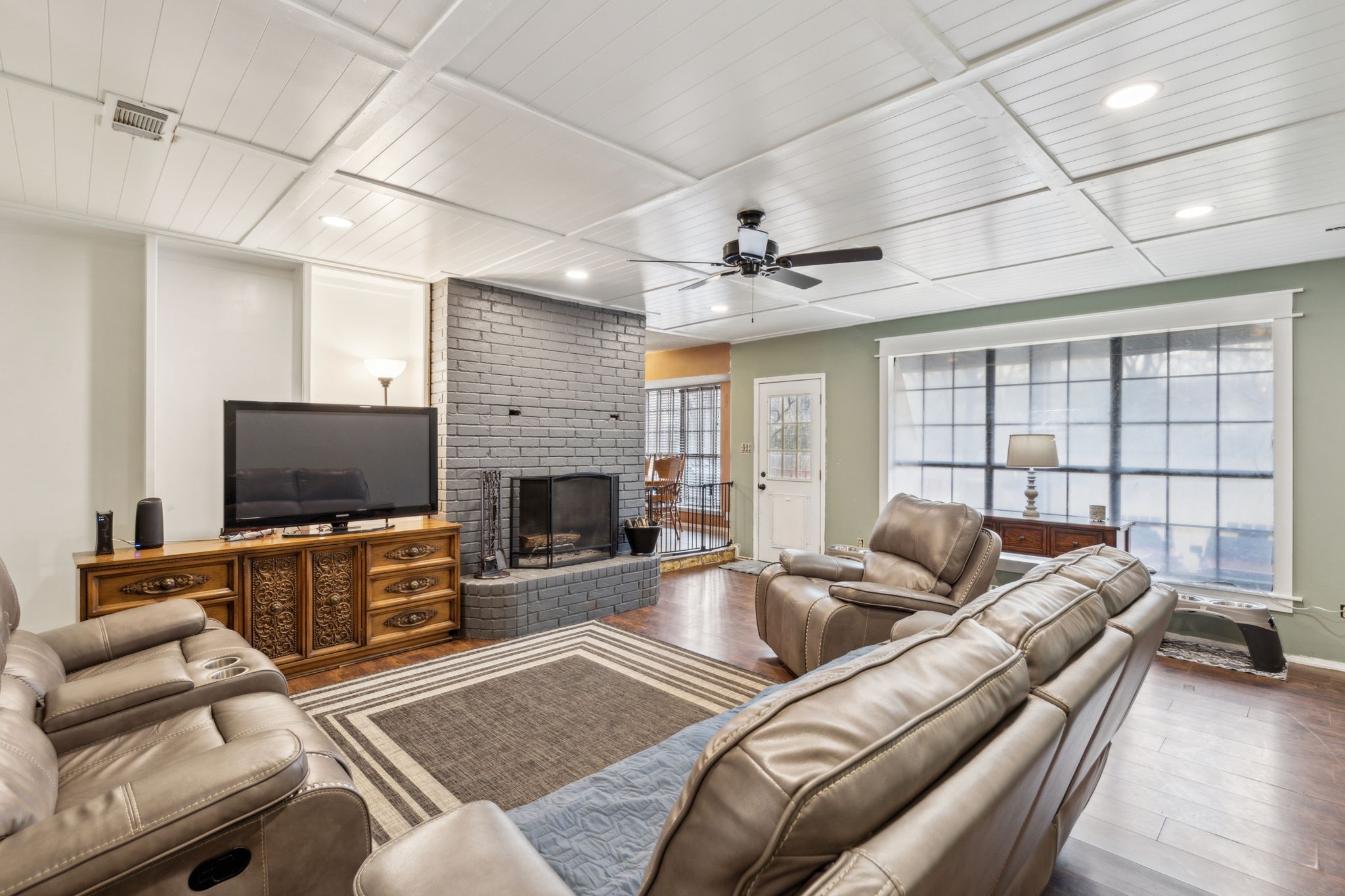 5205 Parliament Drive Arlington TX 76017