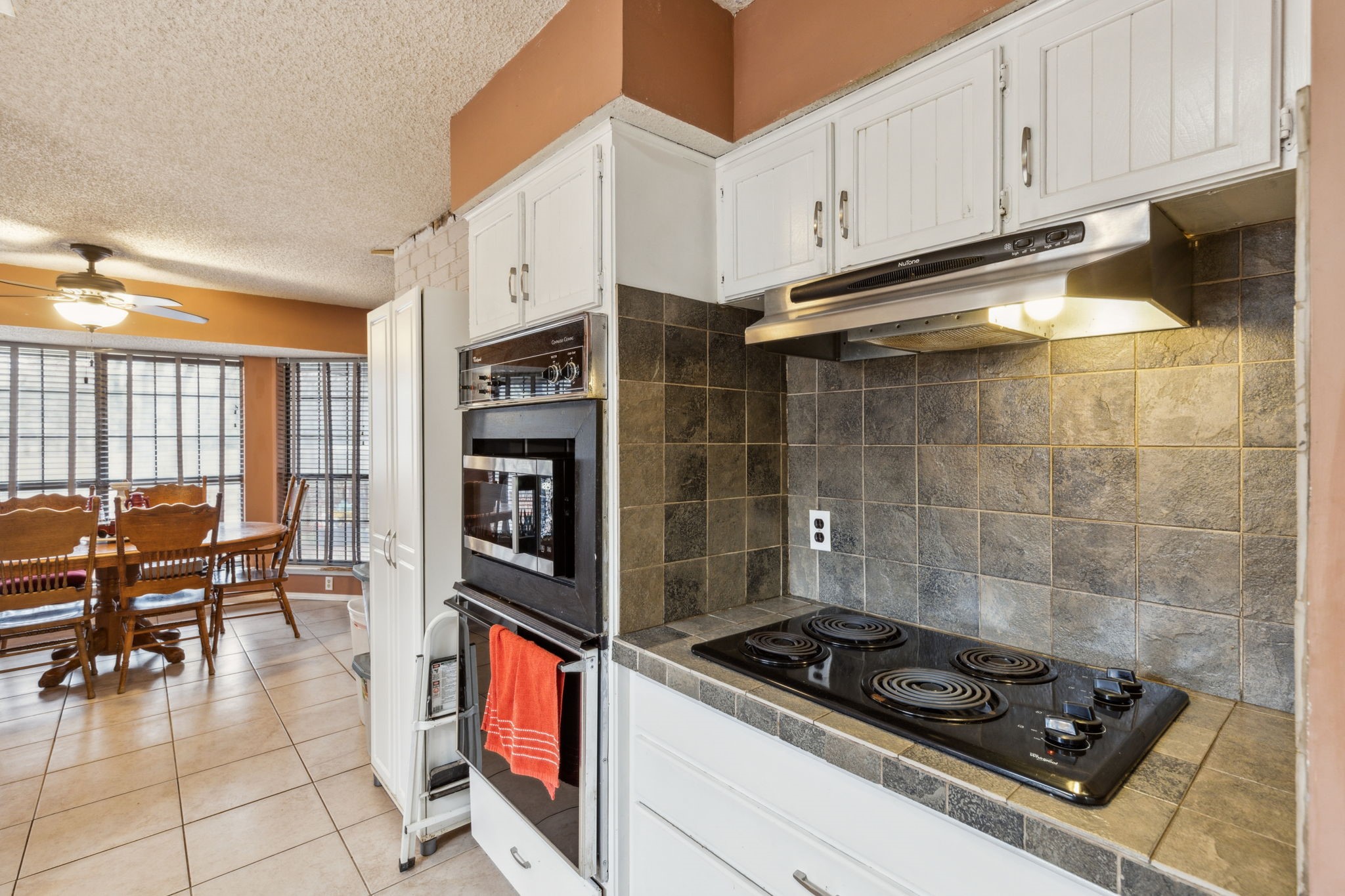 5205 Parliament Drive Arlington TX 76017