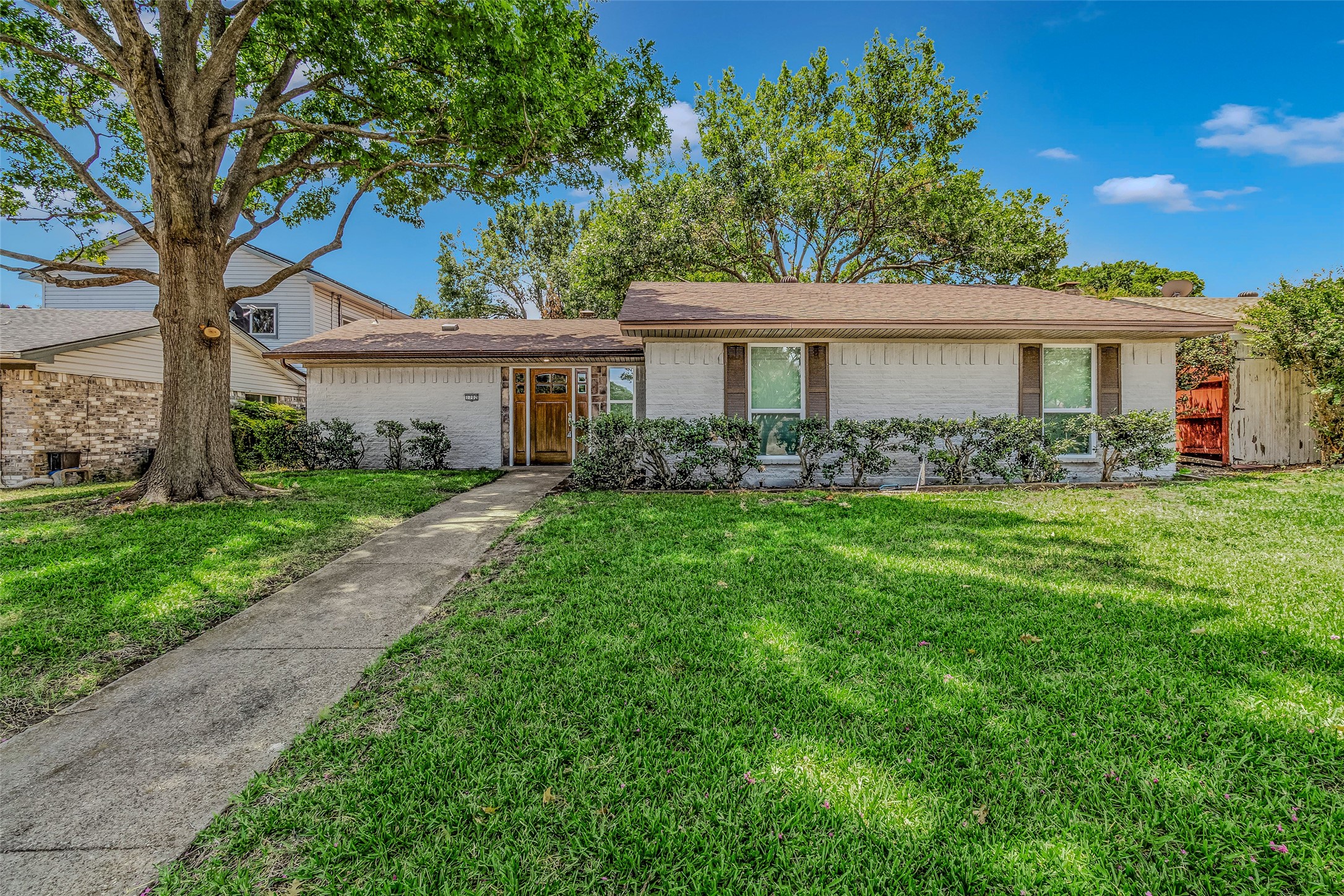 1702 Glouchester Drive Garland TX 75044