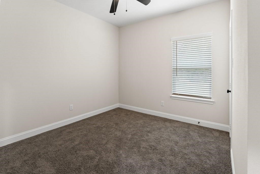 1607 Park Street Kaufman TX 75142