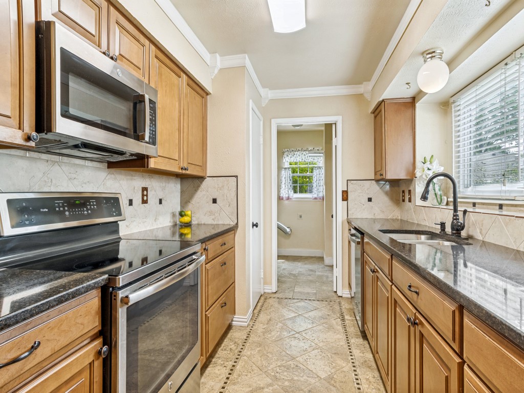 2634 Duchess Drive Garland TX 75040
