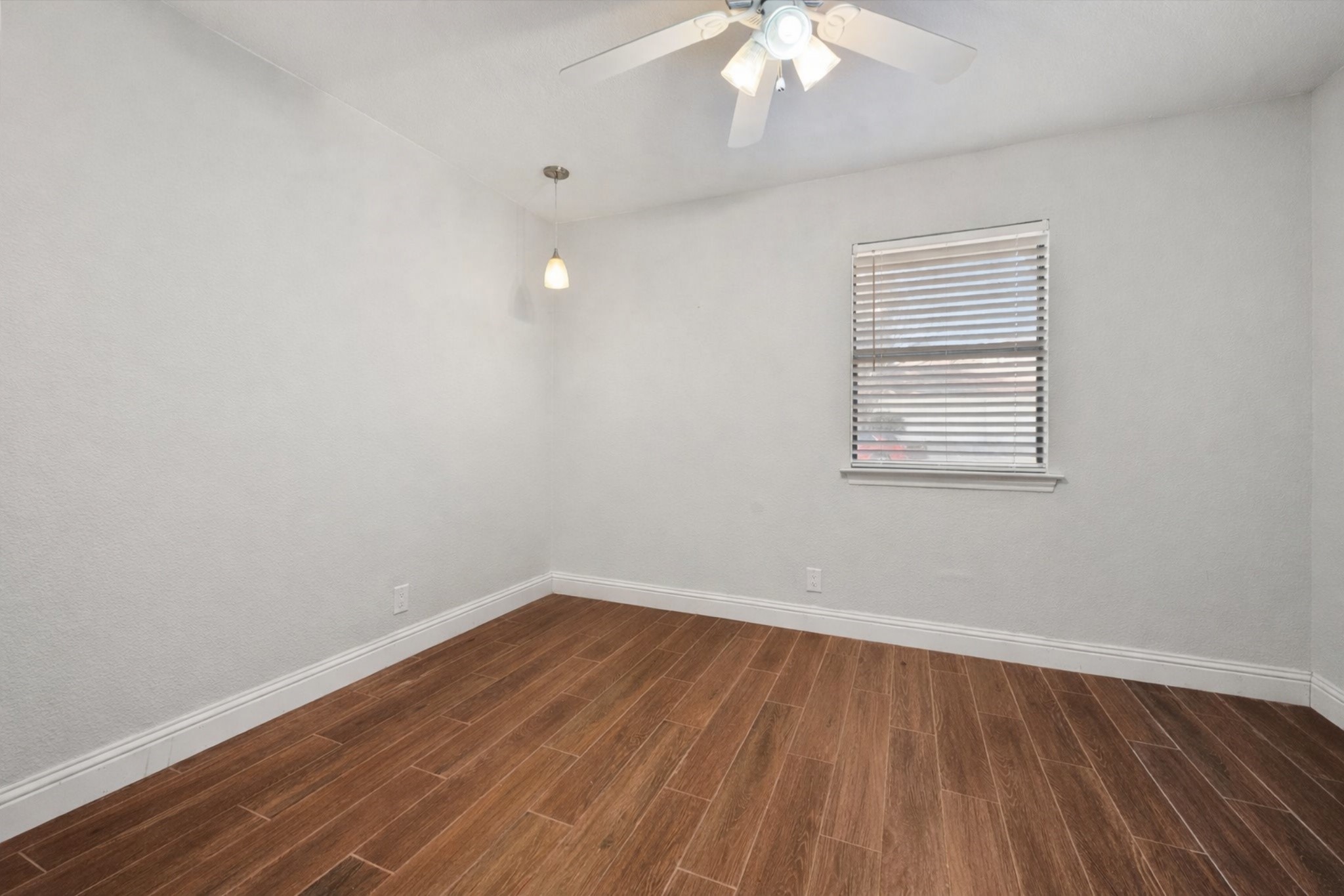 611 Westview Avenue Fort Worth TX 76107