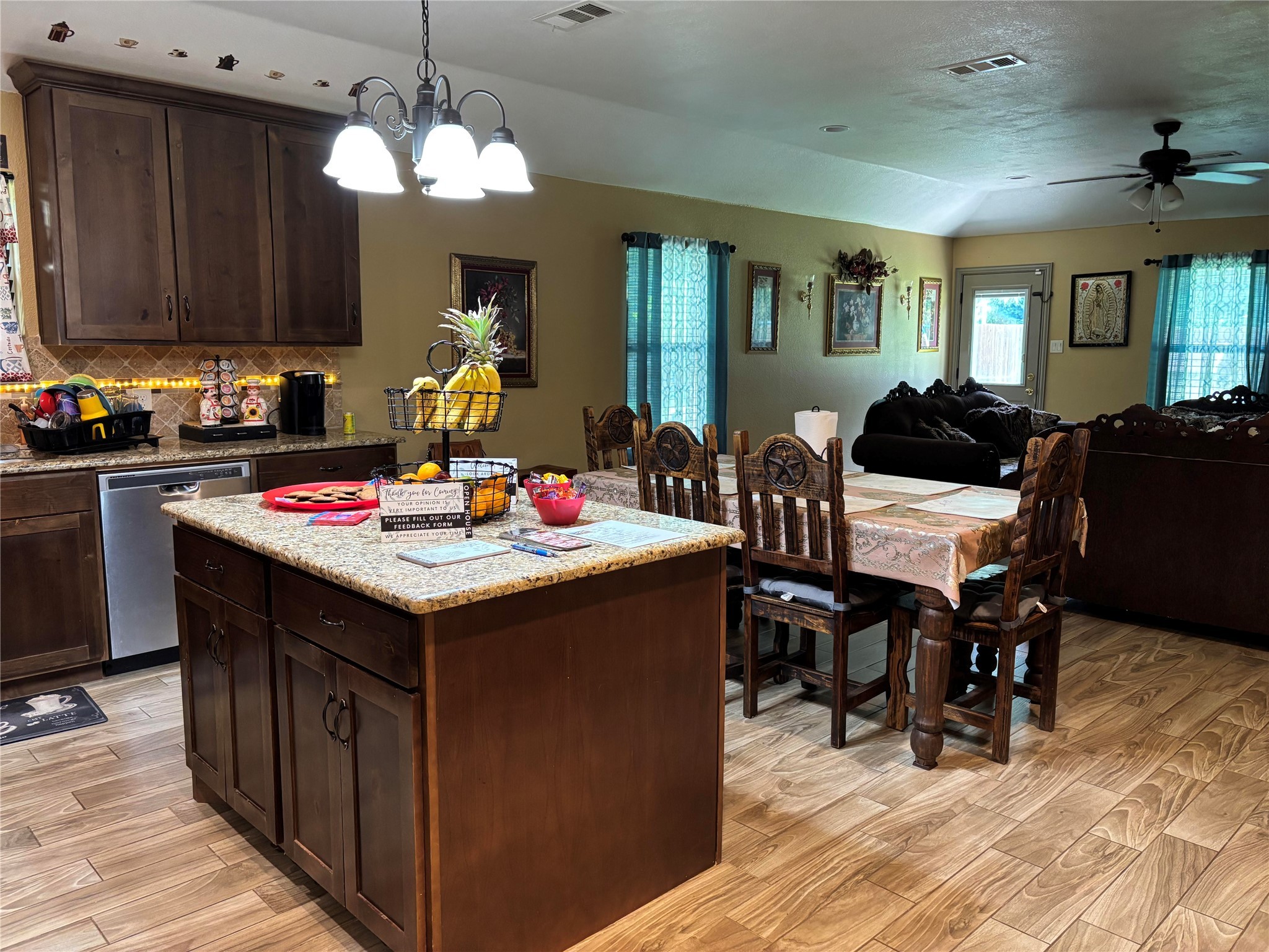 816 Elmo Drive Seagoville TX 75159