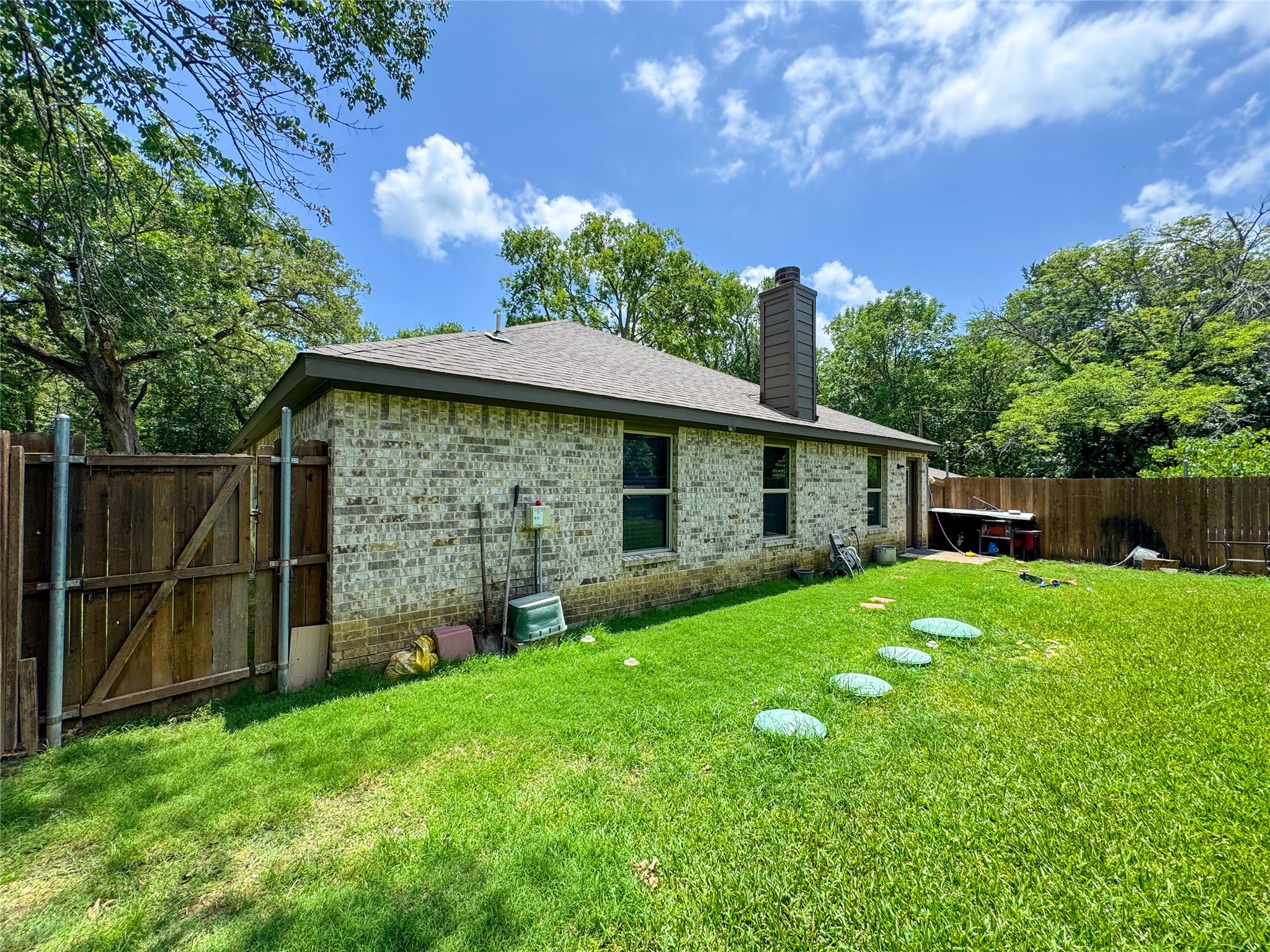 816 Elmo Drive Seagoville TX 75159