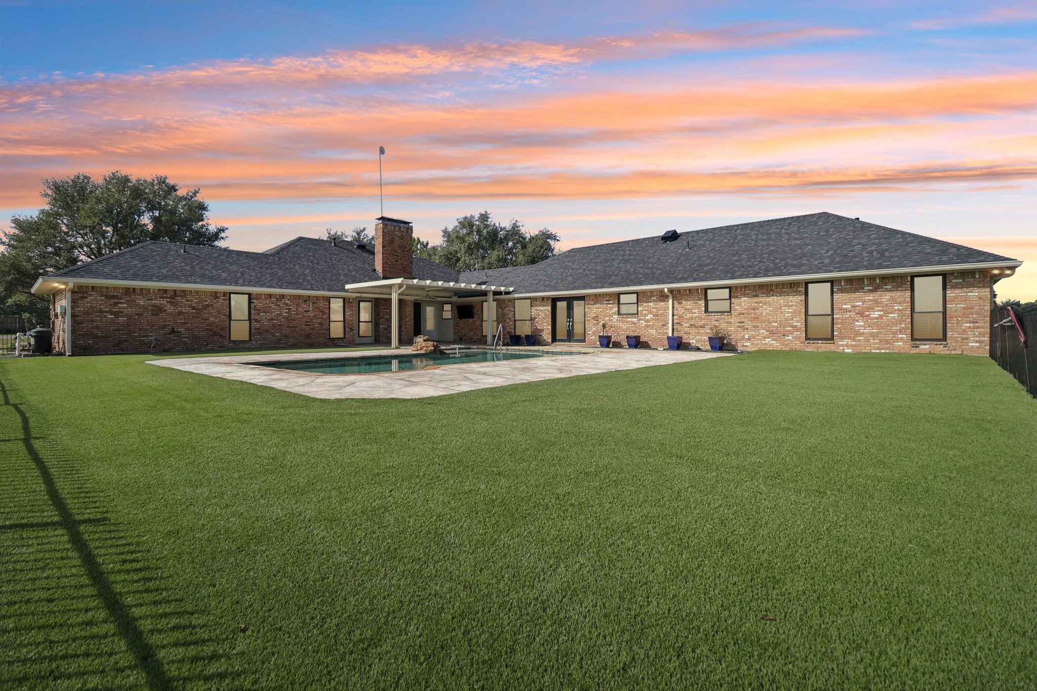 261 Meadowpark Mclendon Chisholm TX 75032