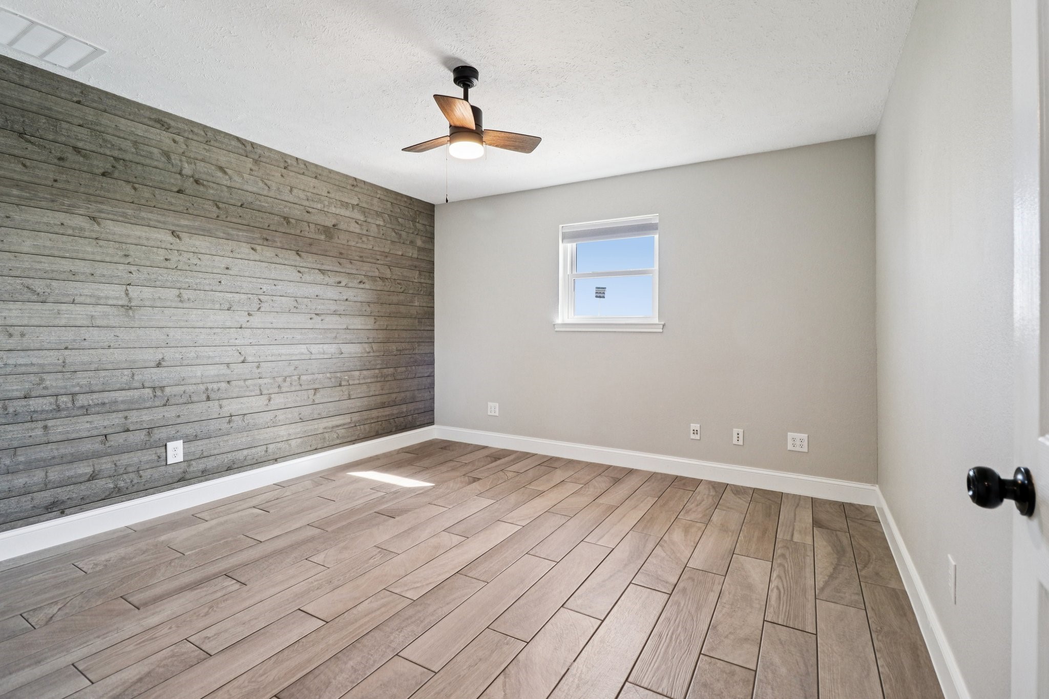 261 Meadowpark Mclendon Chisholm TX 75032