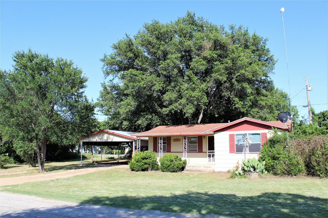 6911 Turner Drive Brownwood TX 76801