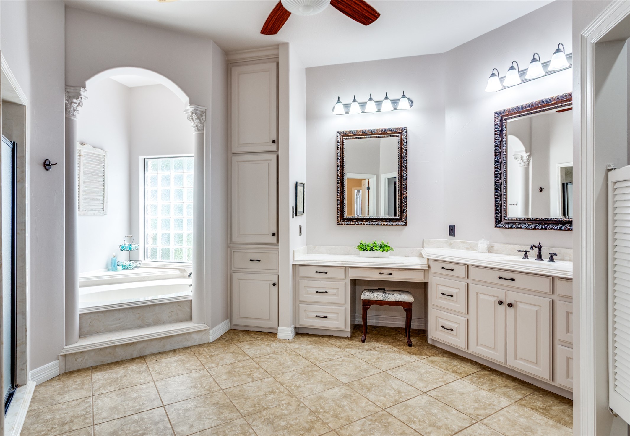 221 Hart Court Runaway Bay TX 76426