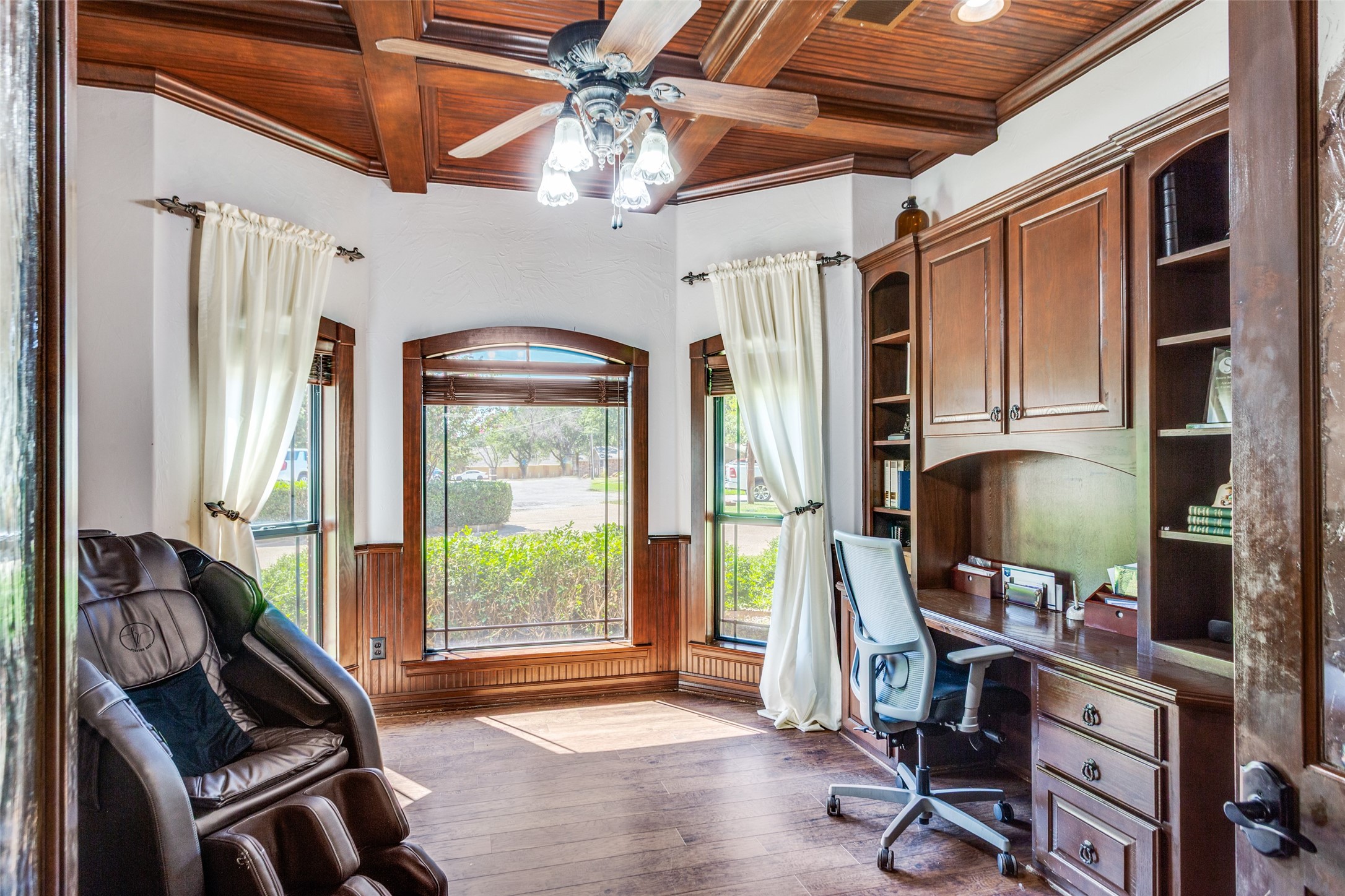 221 Hart Court Runaway Bay TX 76426