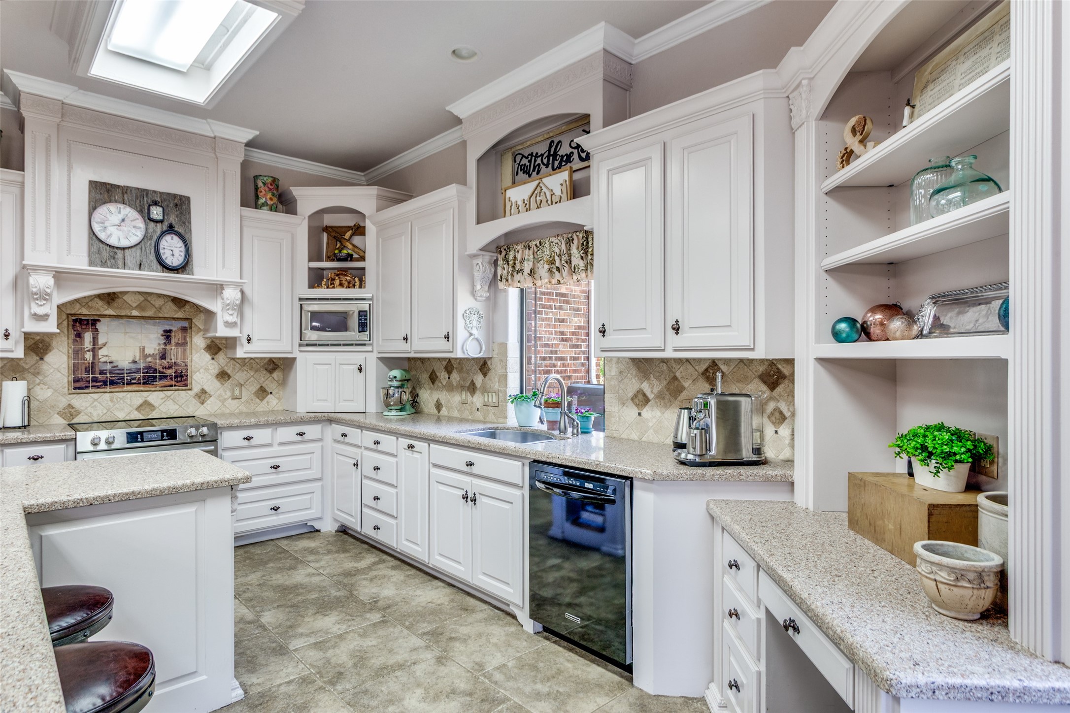 221 Hart Court Runaway Bay TX 76426