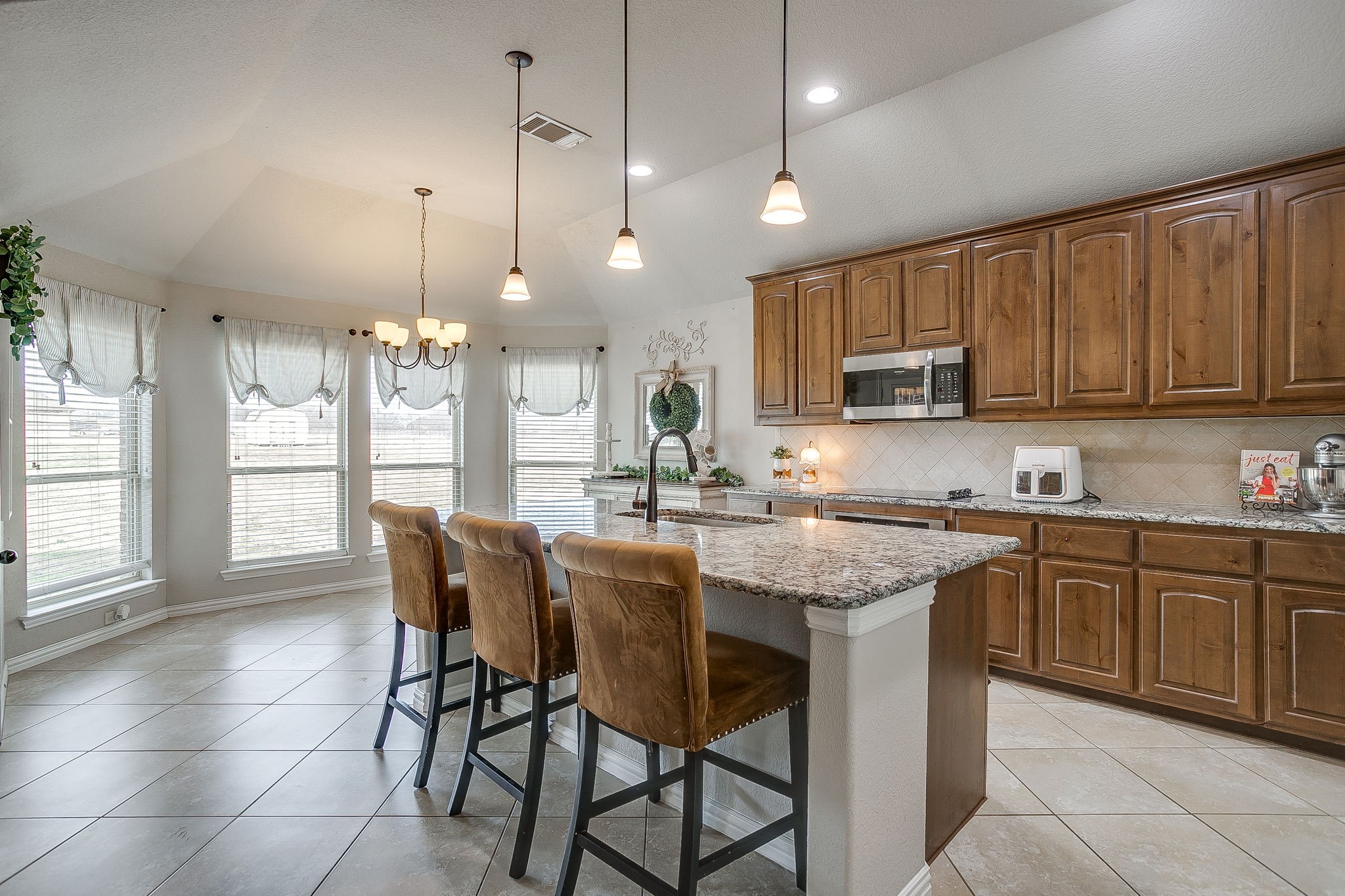 8005 Canyon Ridge Drive Godley TX 76044