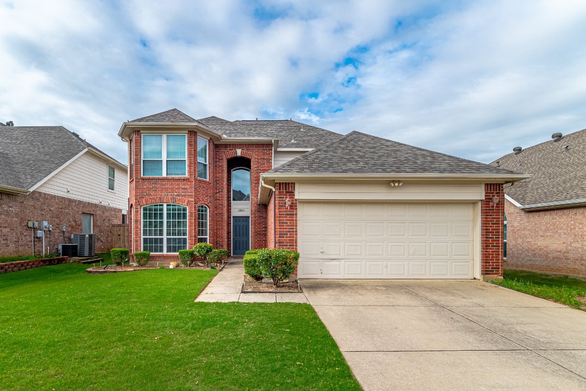 3808 Oak Leaf Lane Bedford TX 76021