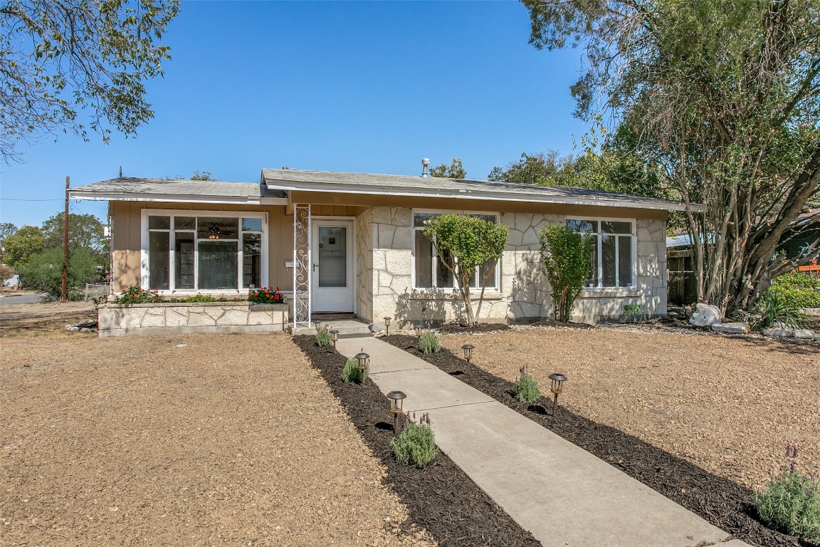 319 Maplewood Lane San Antonio TX 78216