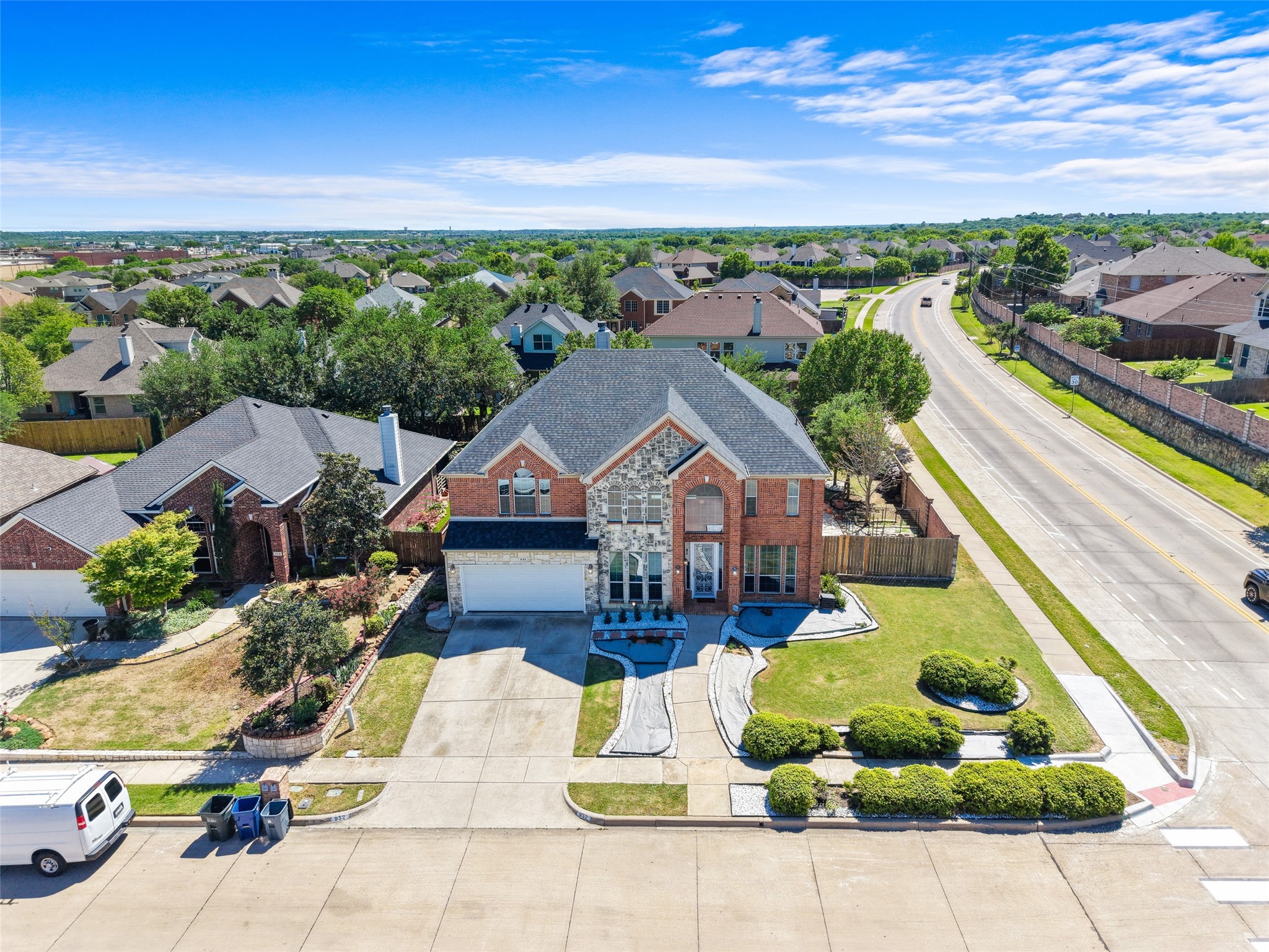 932 Mimosa Court Burleson TX 76028