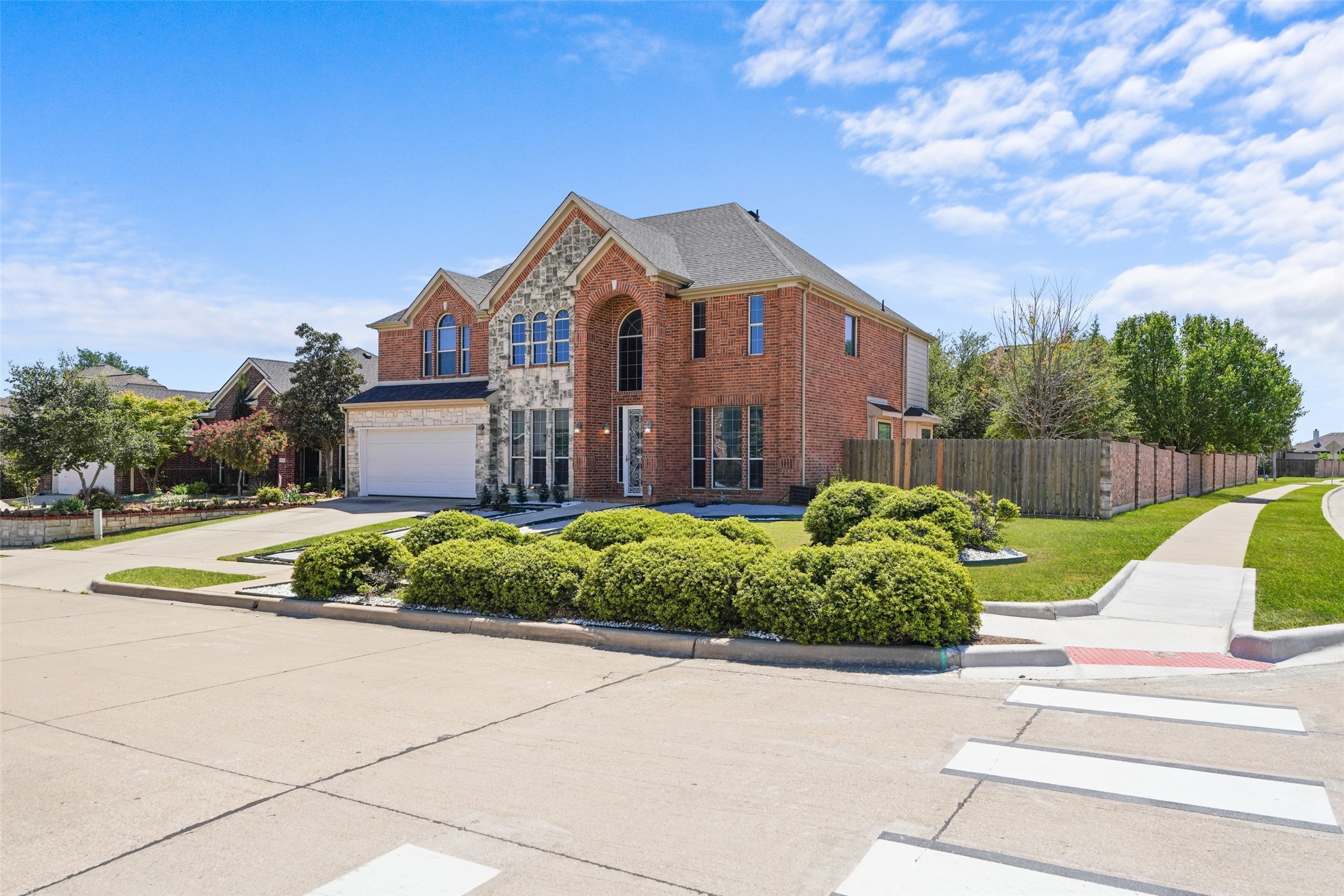 932 Mimosa Court Burleson TX 76028