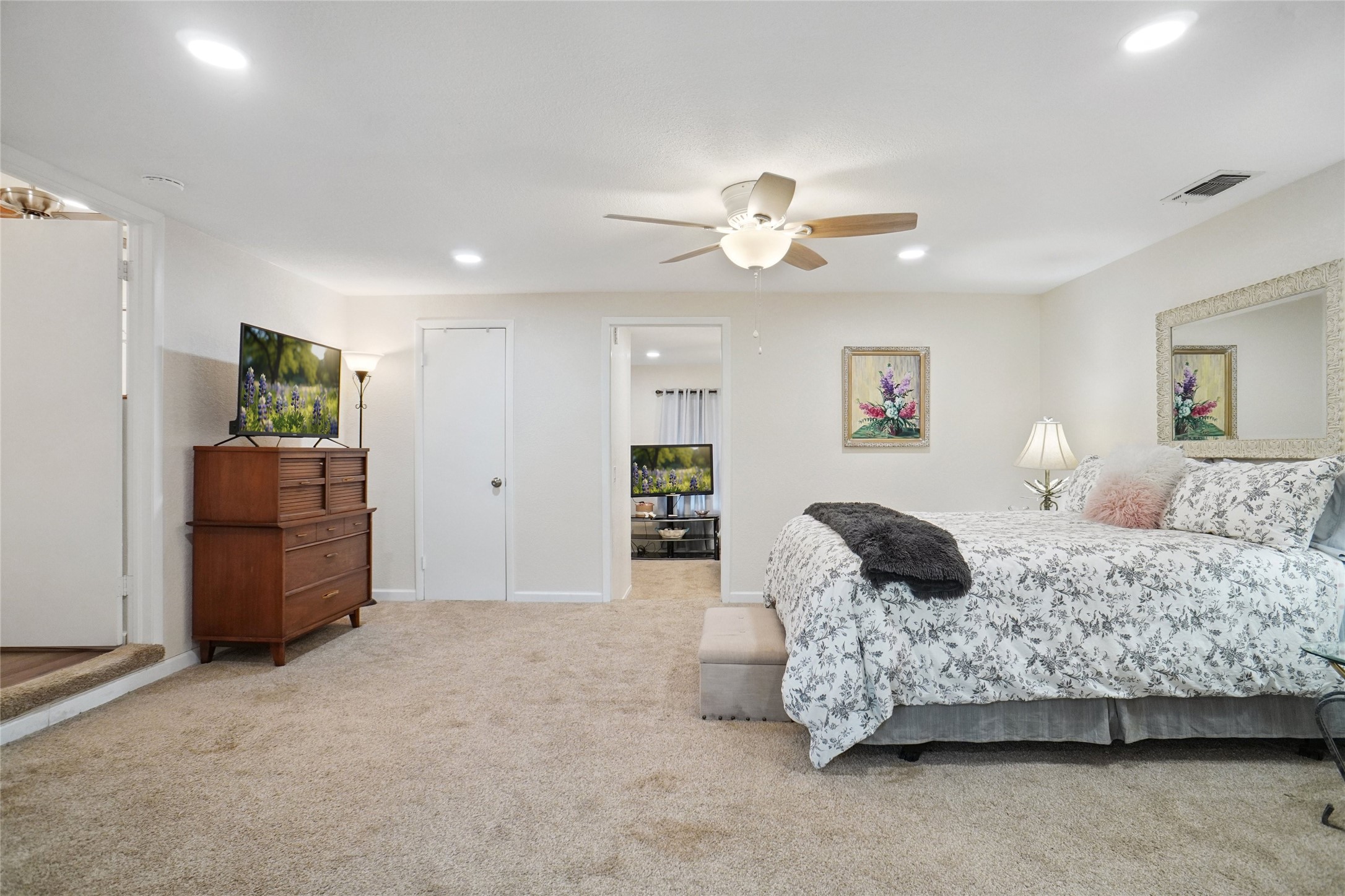 308 Half Moon Way Runaway Bay TX 76426